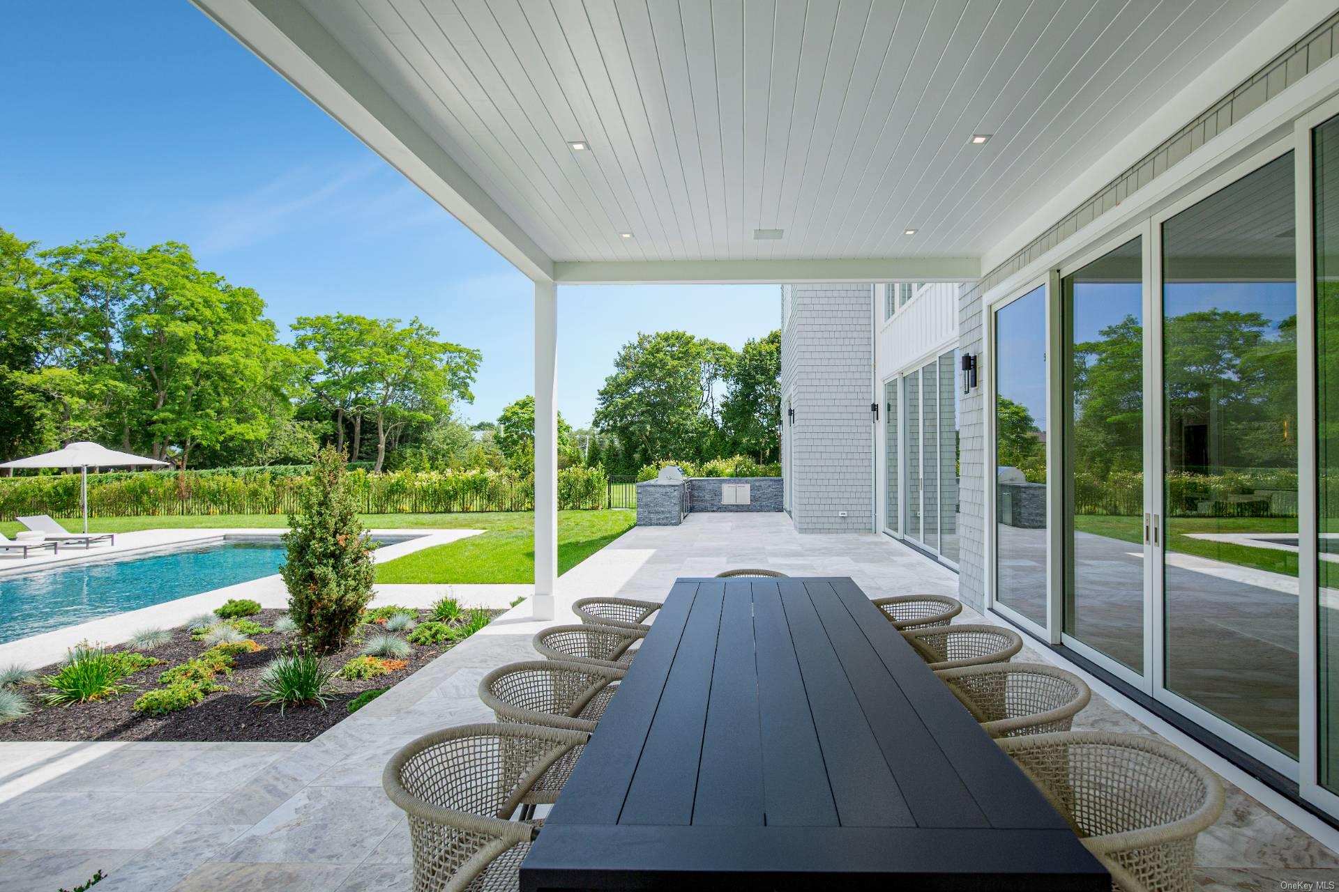 473 N Sea Mecox Road, Southampton, NY 11968