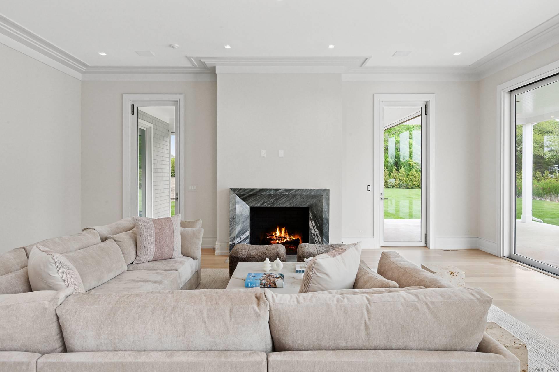 473 N Sea Mecox Road, Southampton, NY 11968