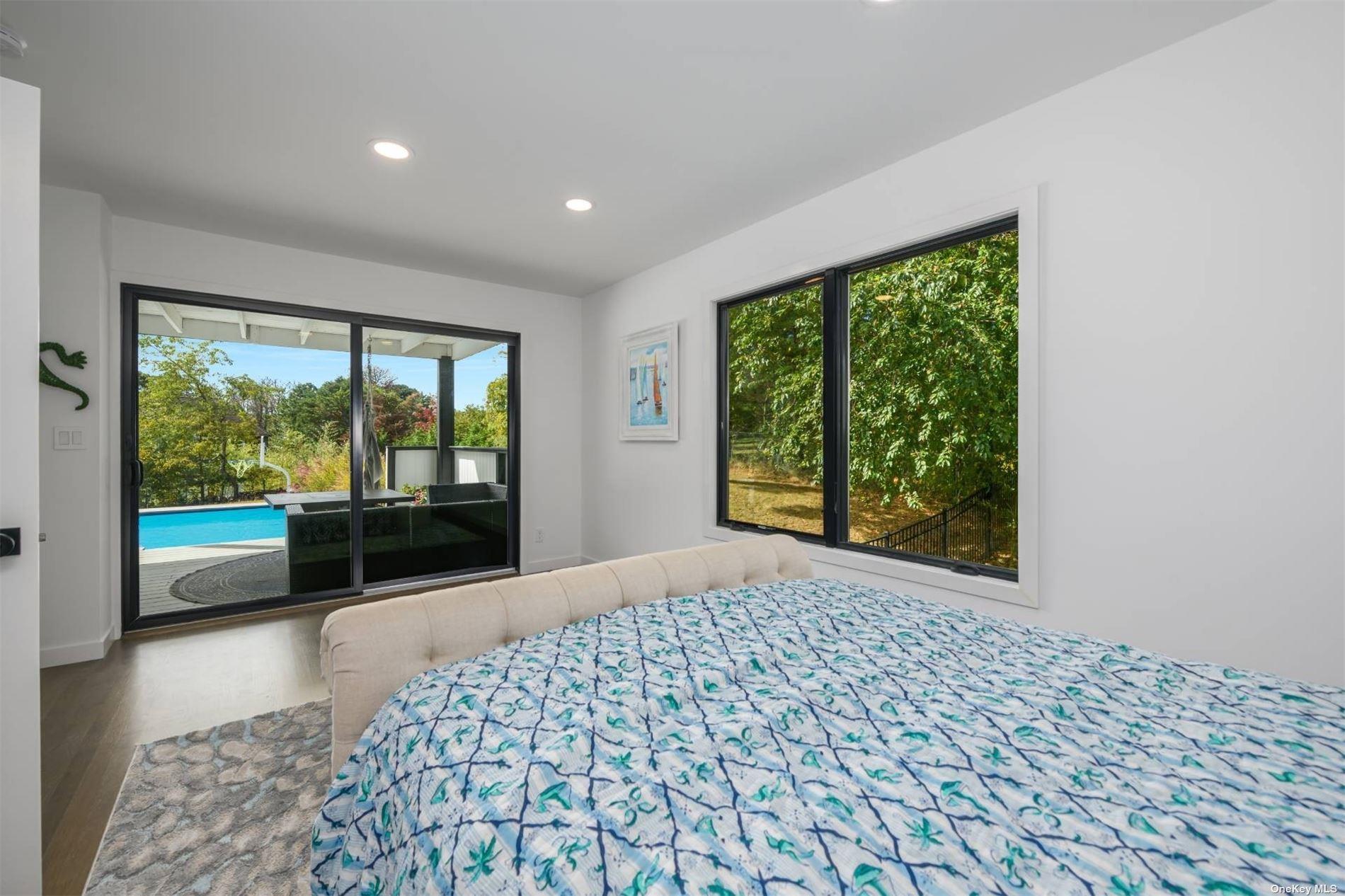 15 Mcgregor Drive, Southampton, NY 11968