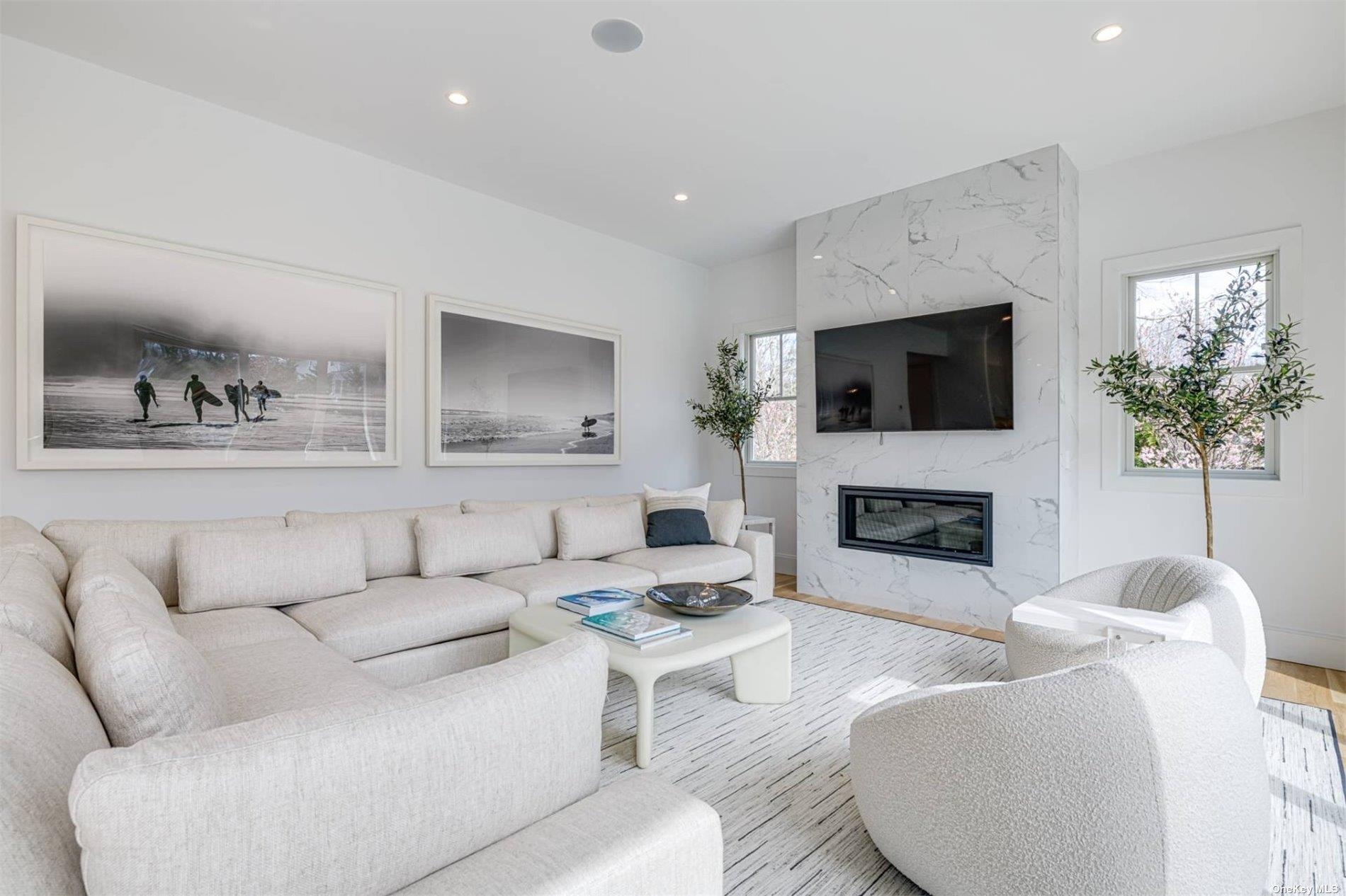 14 Bridies Path, Southampton, NY 11968