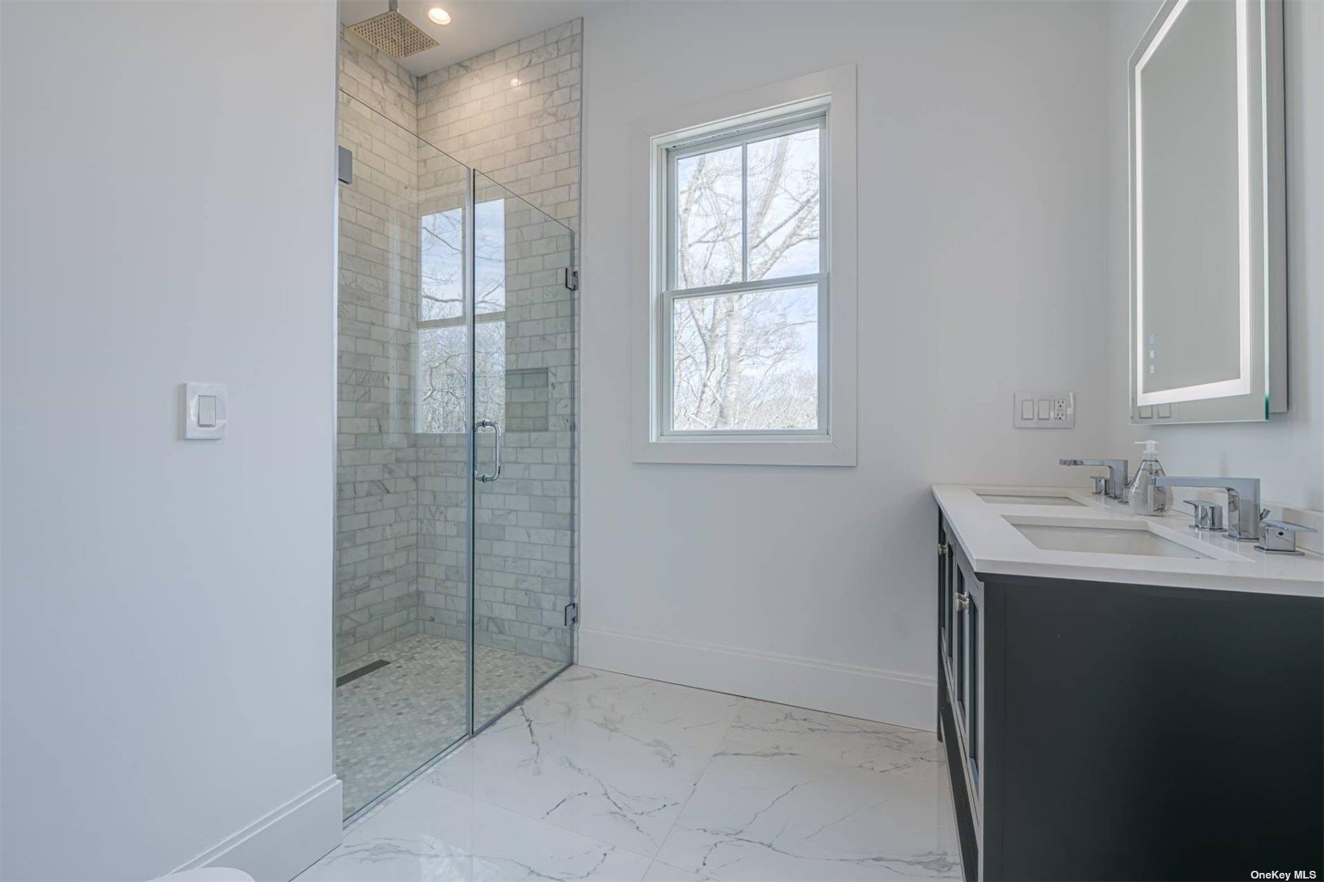 14 Bridies Path, Southampton, NY 11968