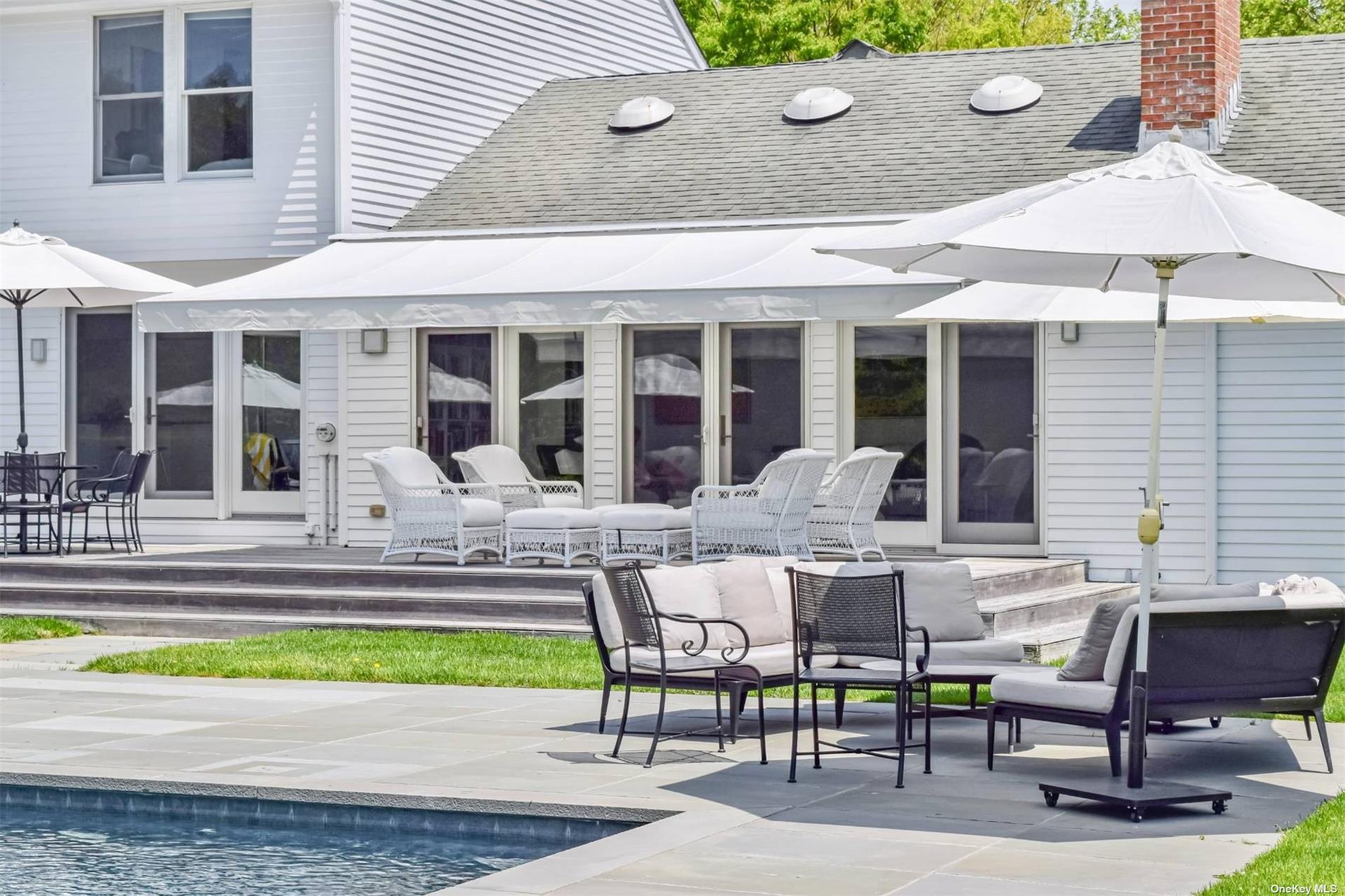 138 Coopers Farm Road, Southampton, NY 11968