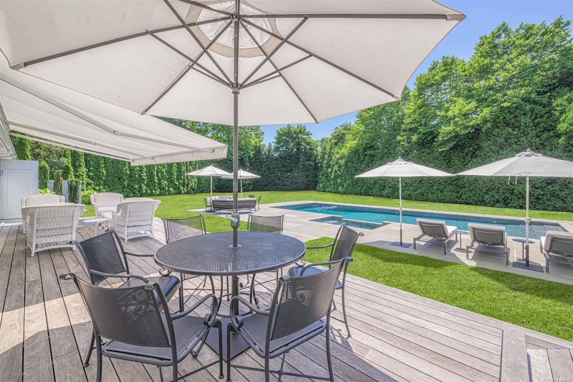 138 Coopers Farm Road, Southampton, NY 11968