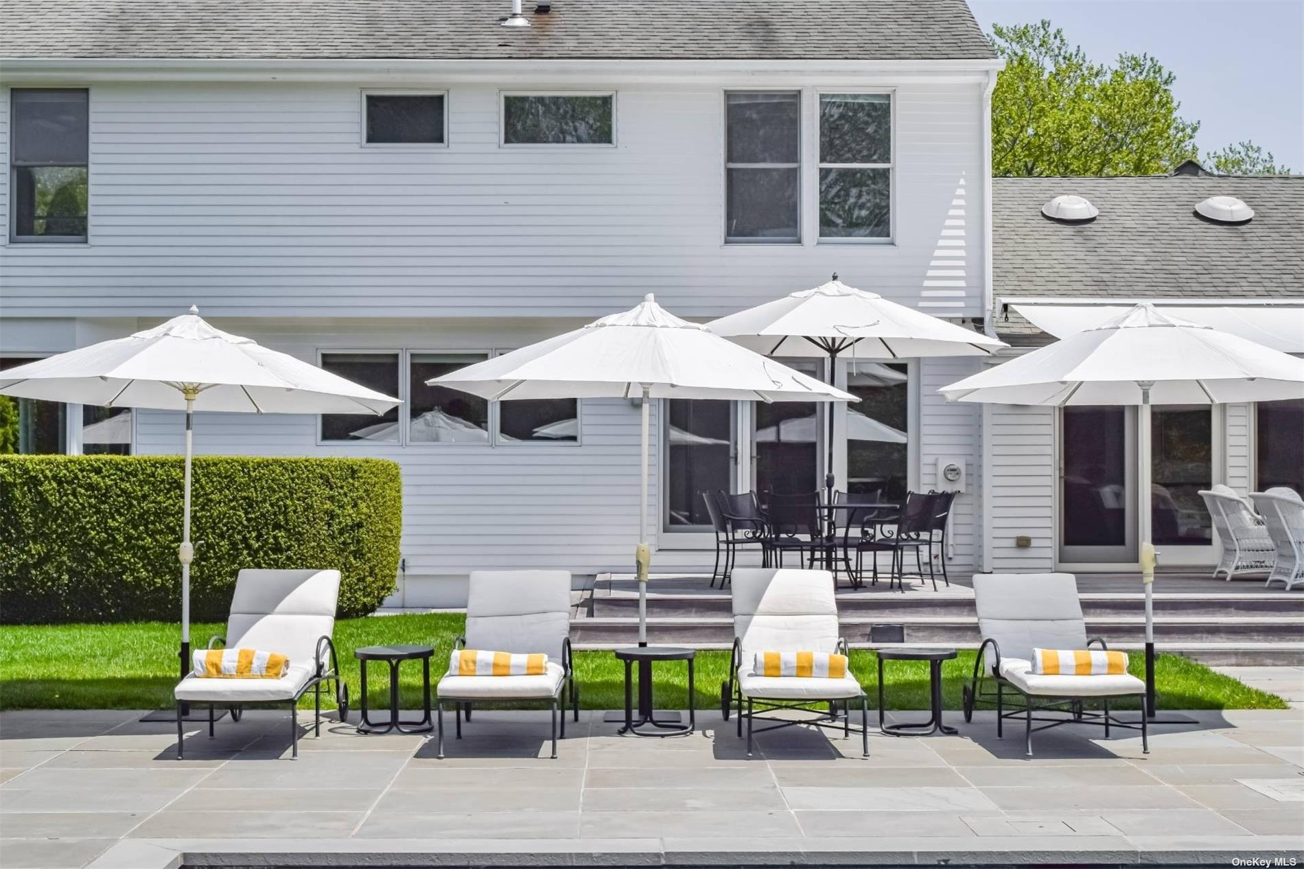 138 Coopers Farm Road, Southampton, NY 11968