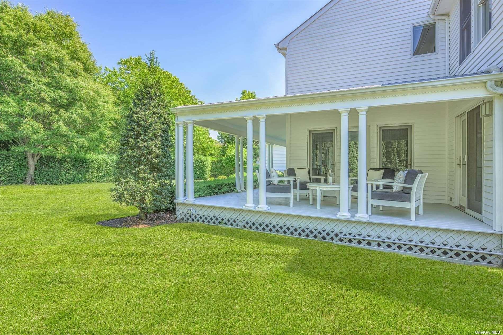 138 Coopers Farm Road, Southampton, NY 11968