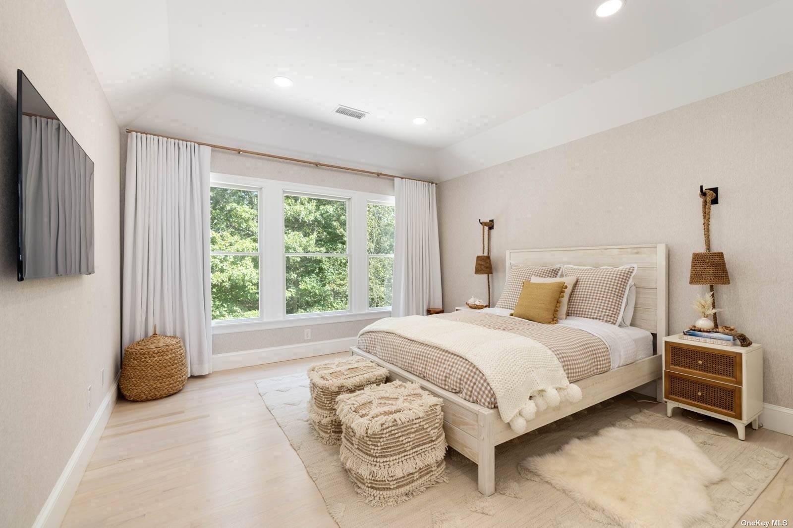 5 Catalpa, Amagansett, NY 11930