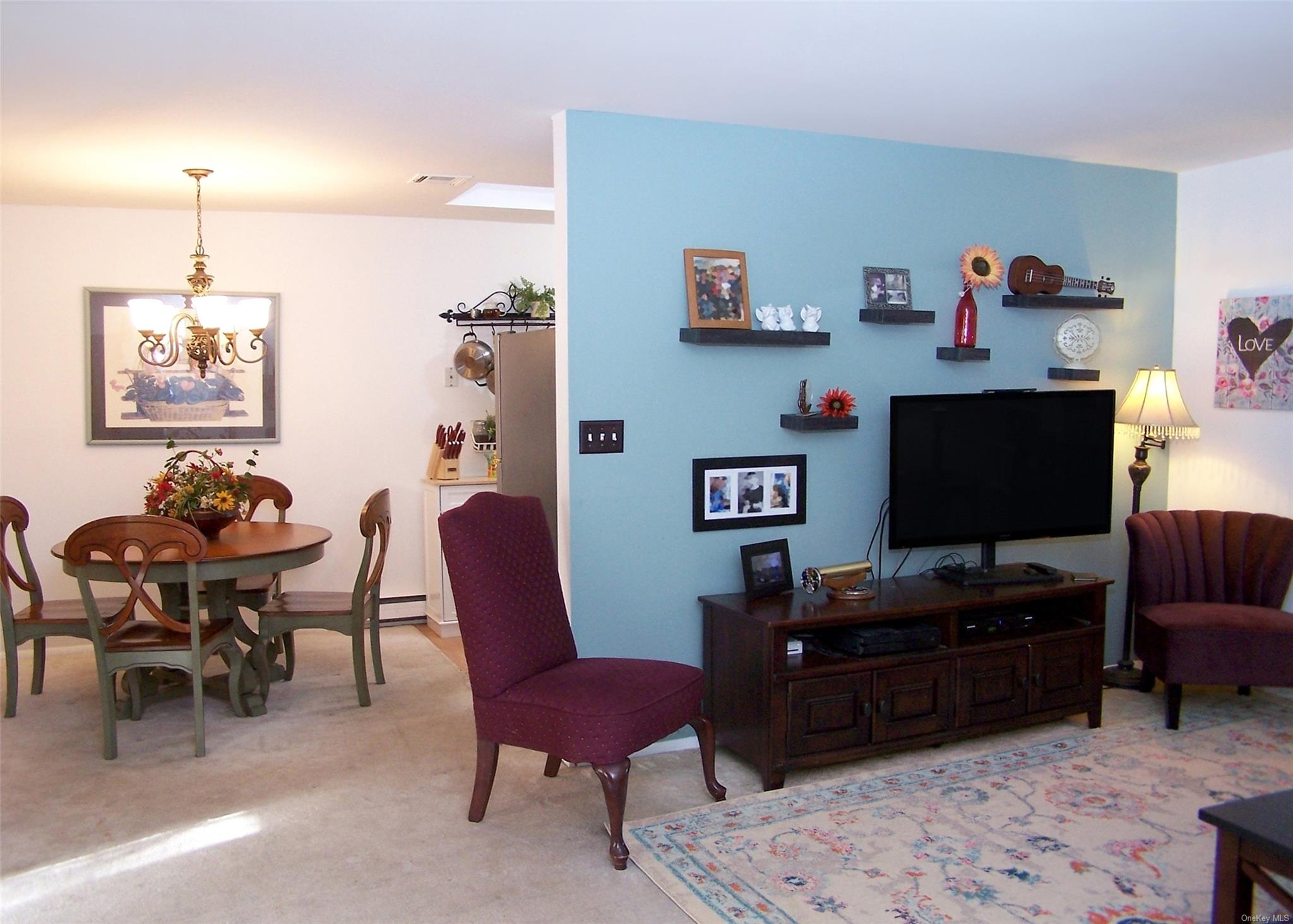 421 Weymouth Court # B, Ridge, NY 11961
