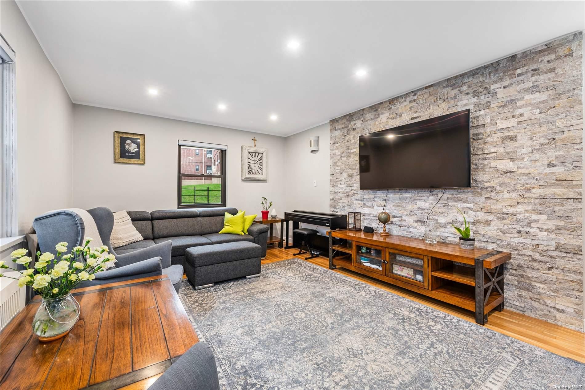 217-20 75 Avenue # 264B1, Bayside, NY 11364