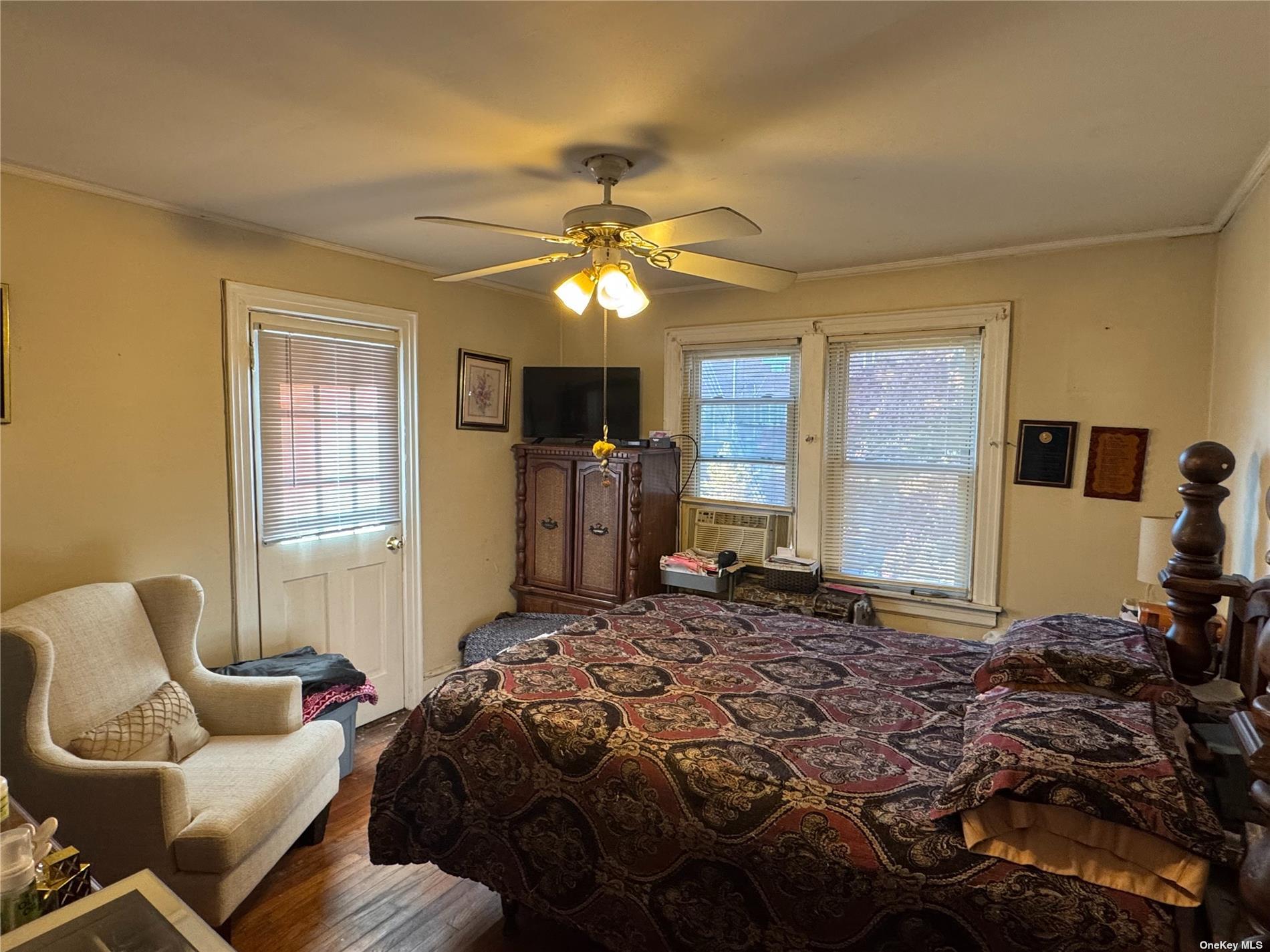 3946 Secor Avenue, Bronx, NY 10466