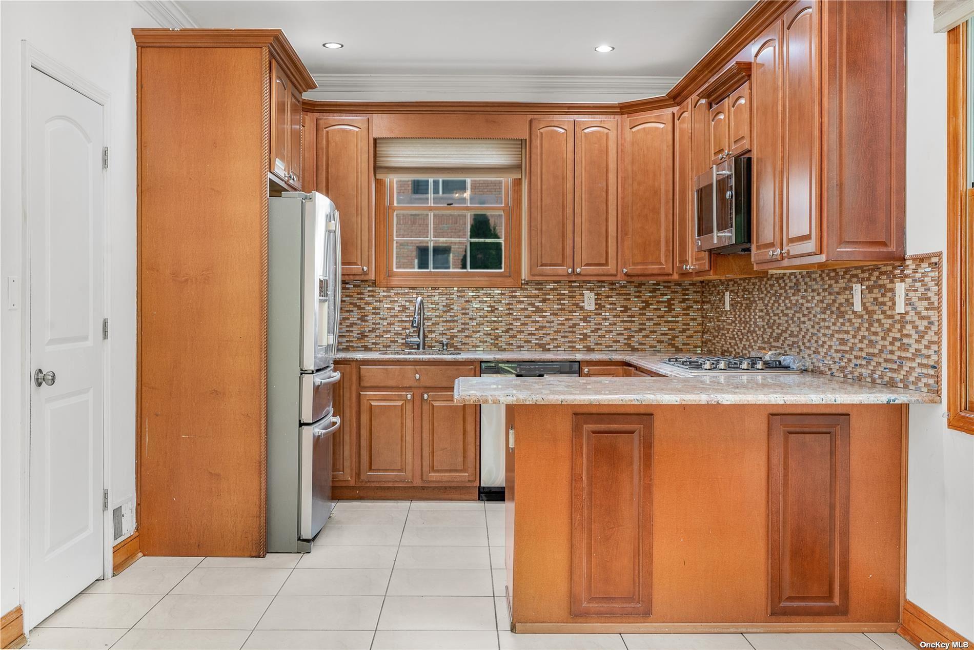 214-23 86th Road, Hollis Hills, NY 11427