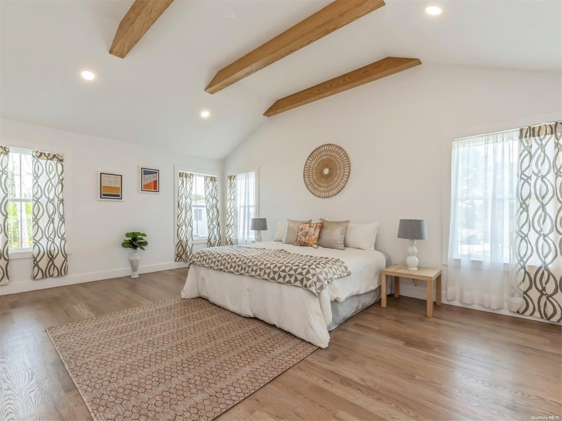 37 Old Farm Road, Levittown, NY 11756