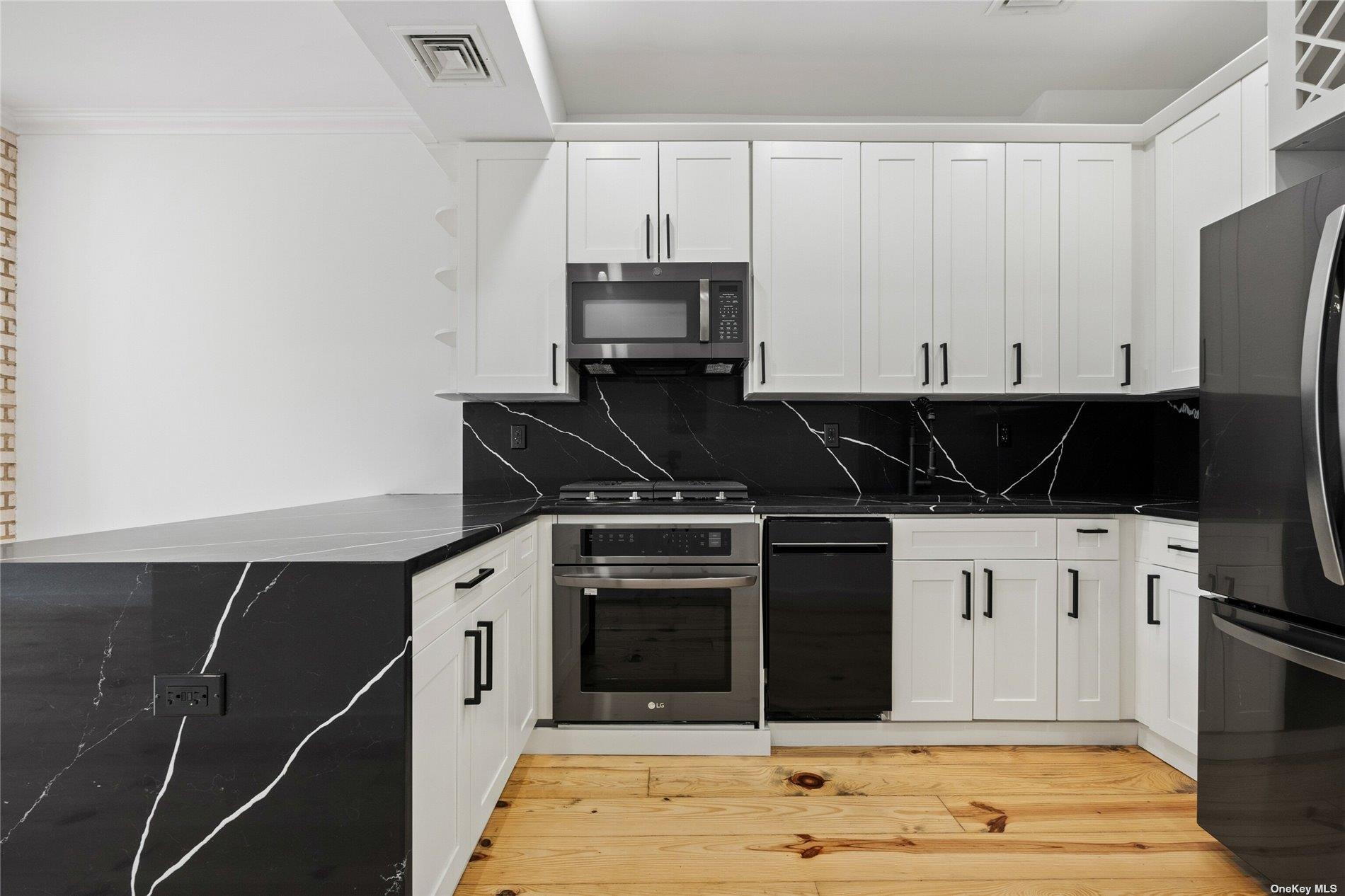 583 Putnam Avenue # 4, Brooklyn, NY 11221