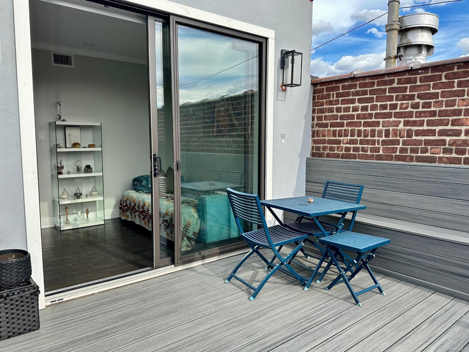 47-18 Ditmars Boulevard, Astoria, NY 11105