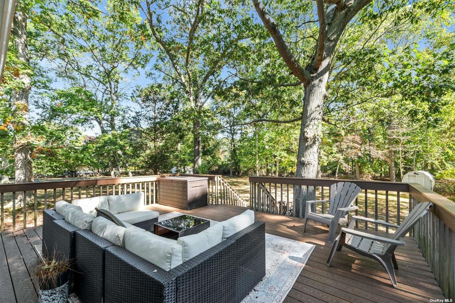 3670 Rocky Point Road, East Marion, NY 11939