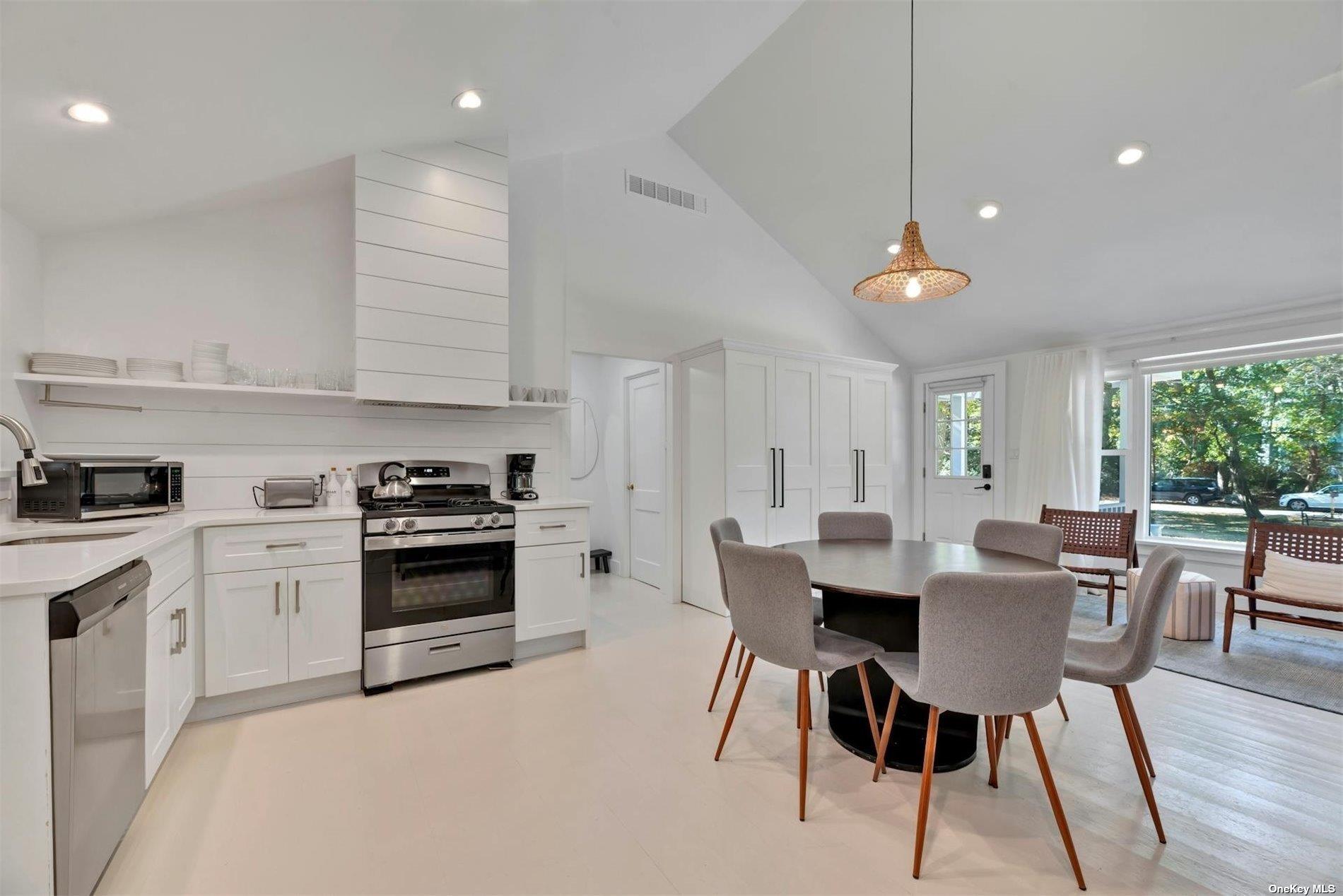 3670 Rocky Point Road, East Marion, NY 11939