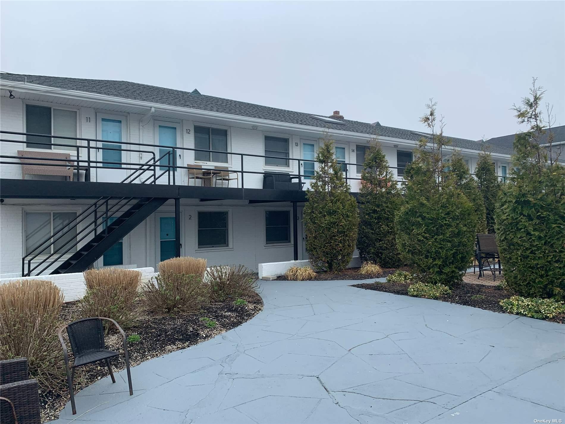 10 Wyoming Avenue # 25, Long Beach, NY 11561