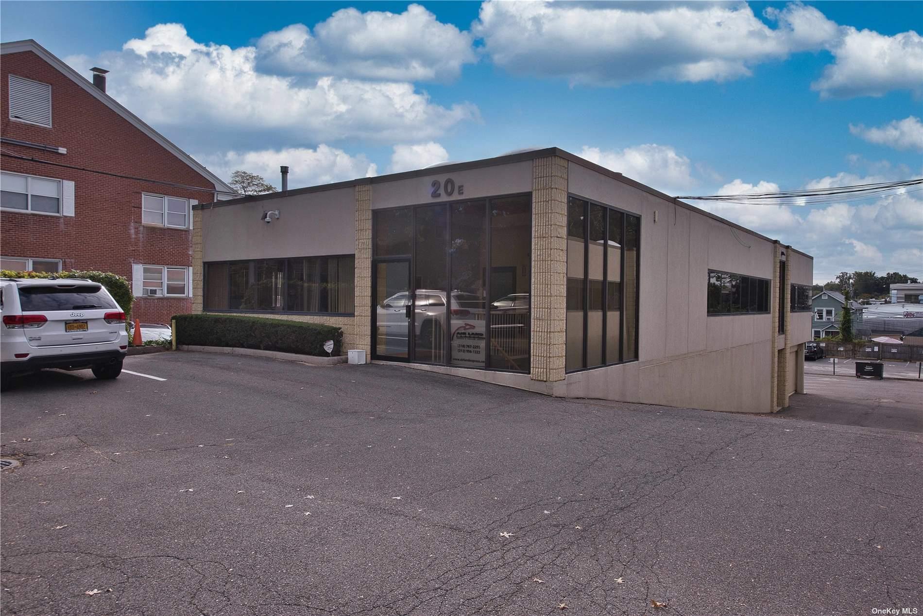 20 Vanderventer Avenue, Port Washington, NY 11050