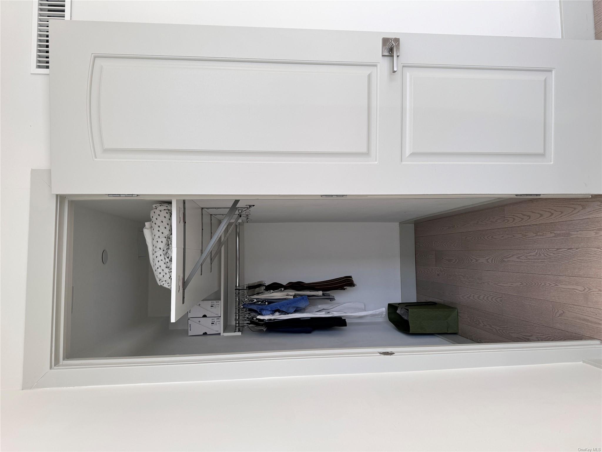 41-62 Bowne Street # 13D, Flushing, NY 11355