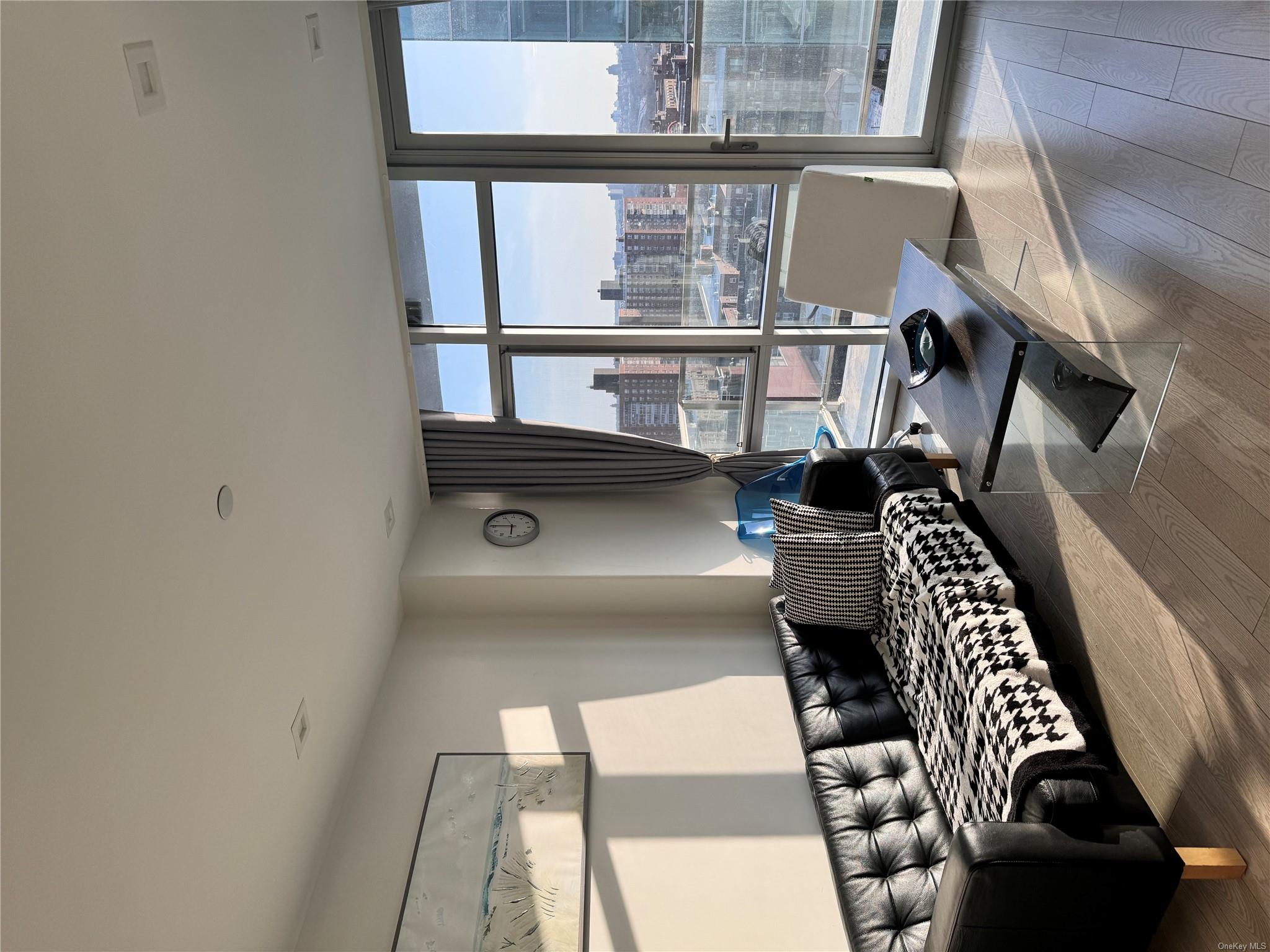 41-62 Bowne Street # 13D, Flushing, NY 11355