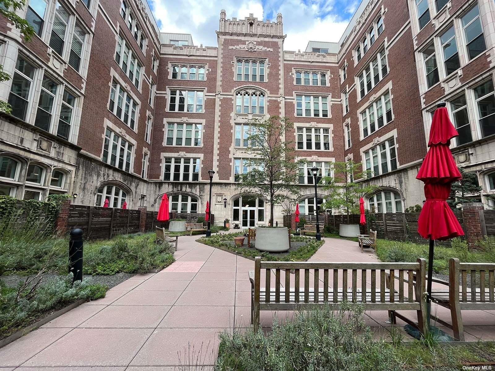 220 W West 148th St # 6G, New York (Manhattan), NY 10039