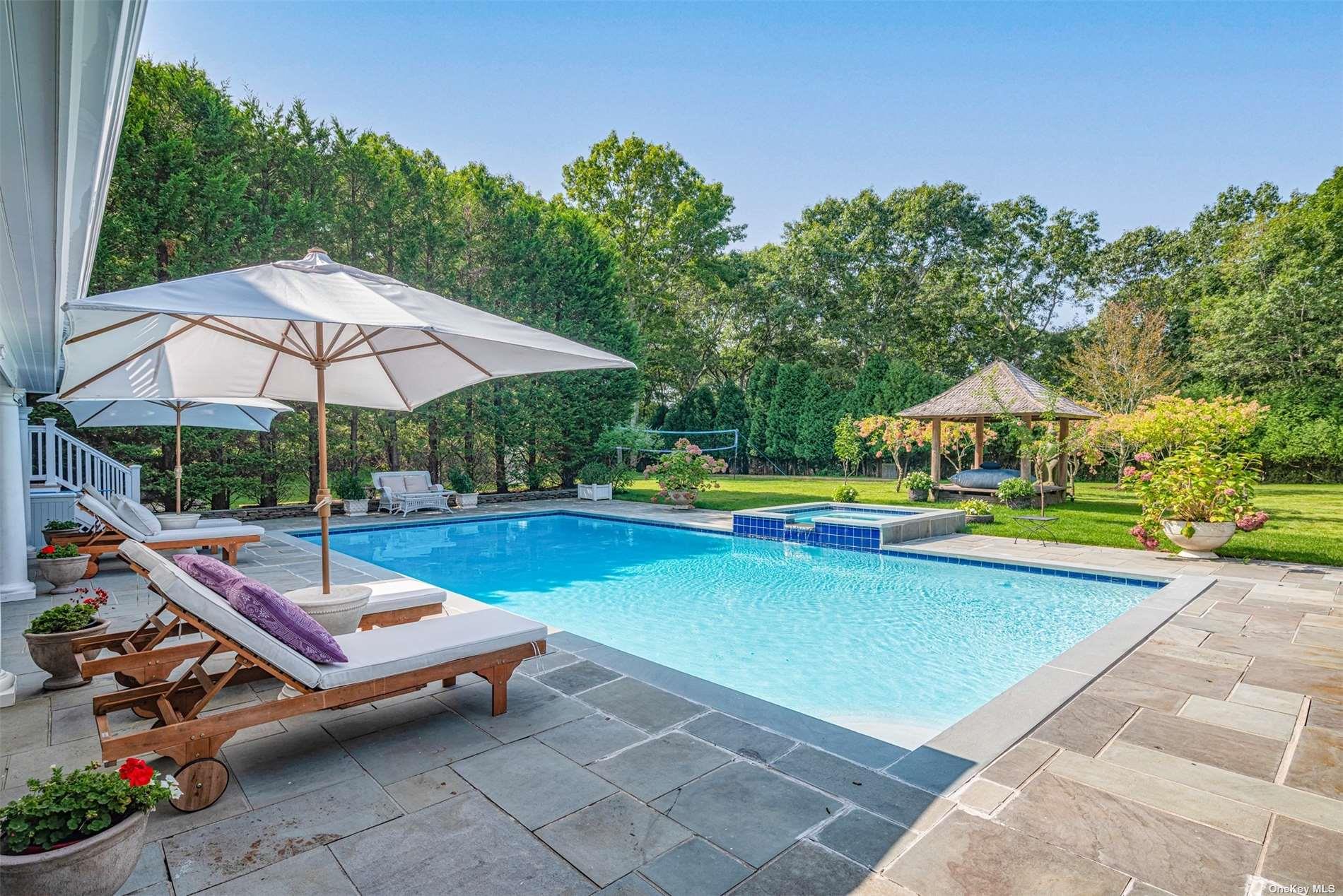 44 Ocean View Parkway, Southampton, NY 11968