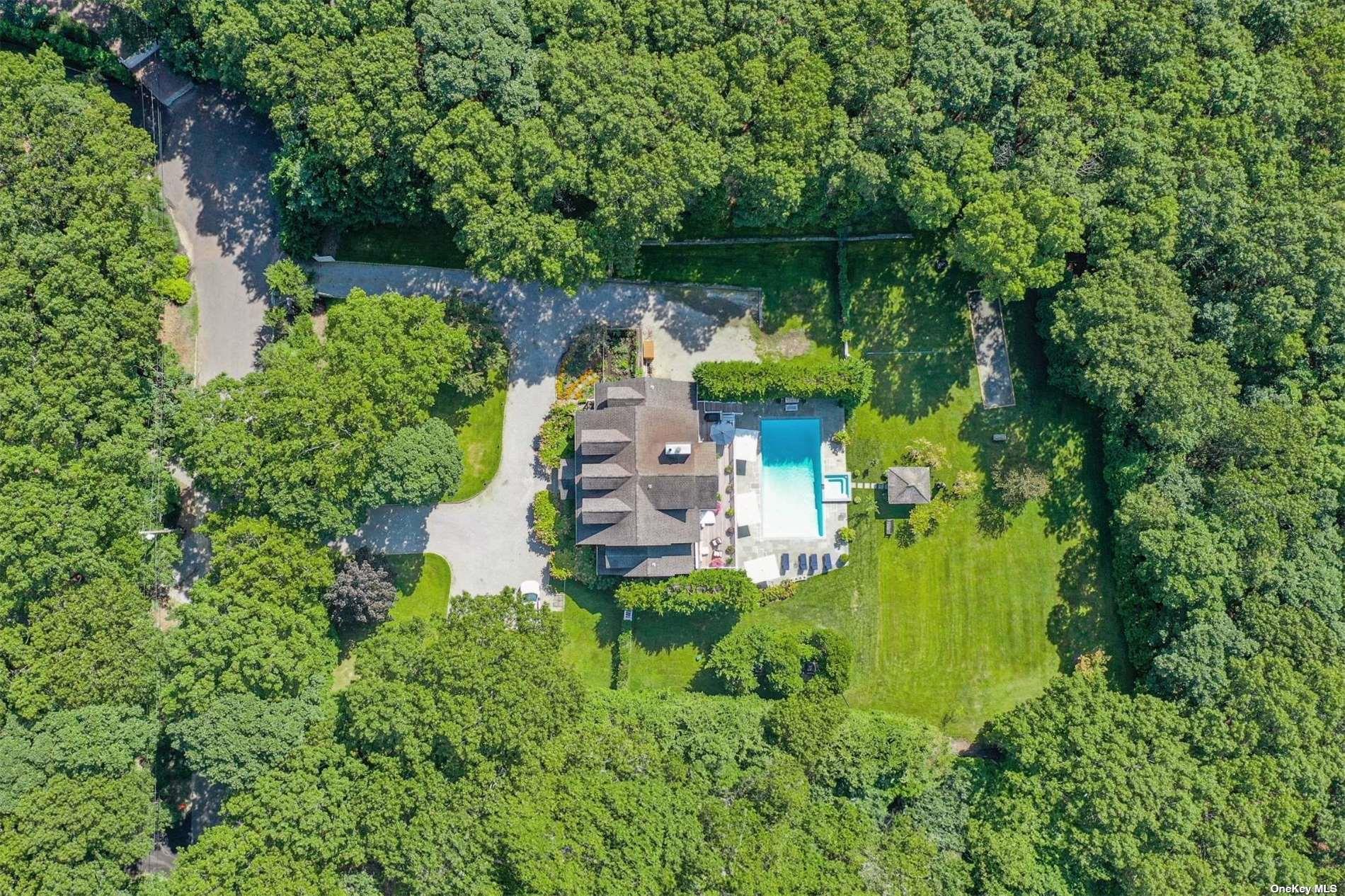 44 Ocean View Parkway, Southampton, NY 11968