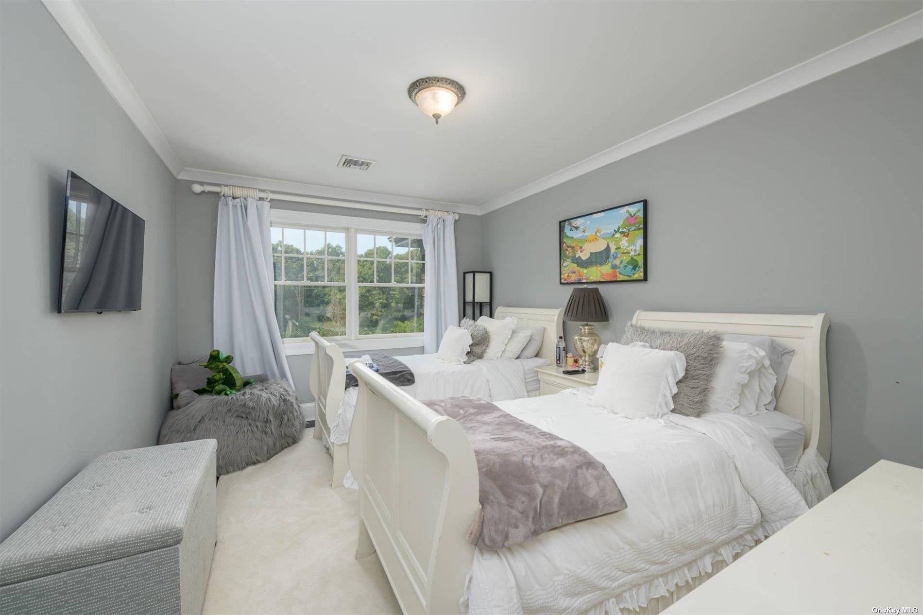 44 Ocean View Parkway, Southampton, NY 11968