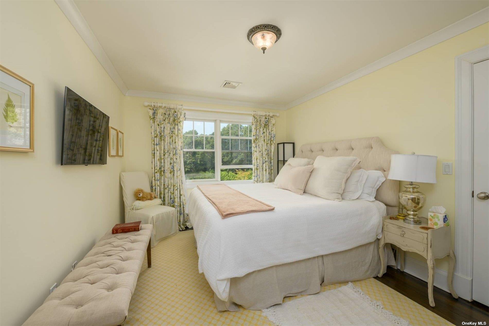 44 Ocean View Parkway, Southampton, NY 11968