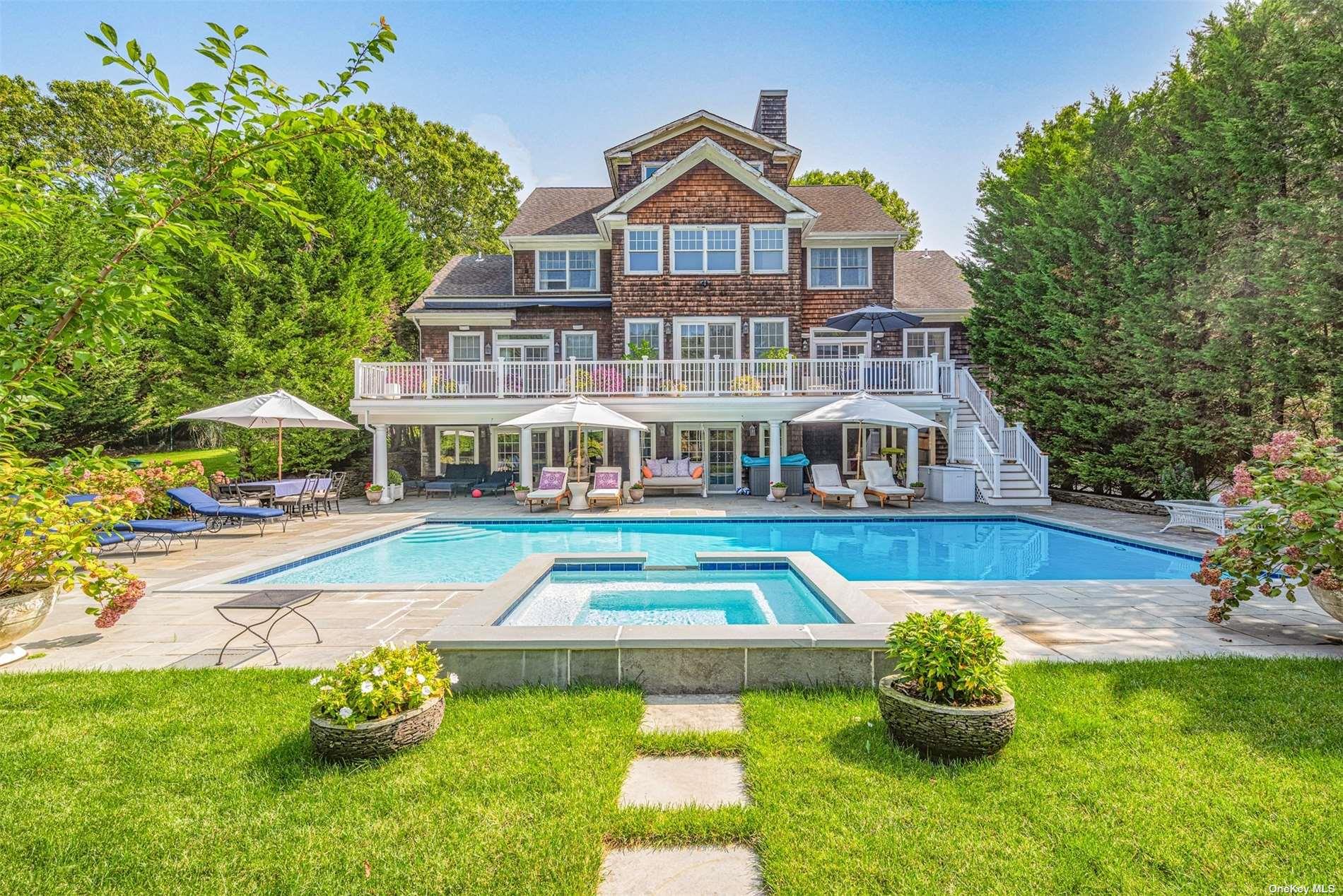 44 Ocean View Parkway, Southampton, NY 11968