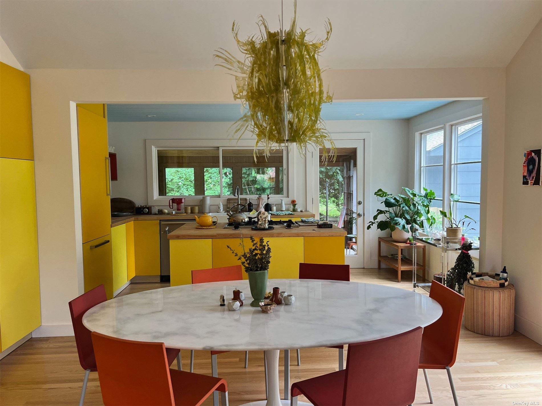 285 Oyster Ponds Lane, Orient, NY 11957