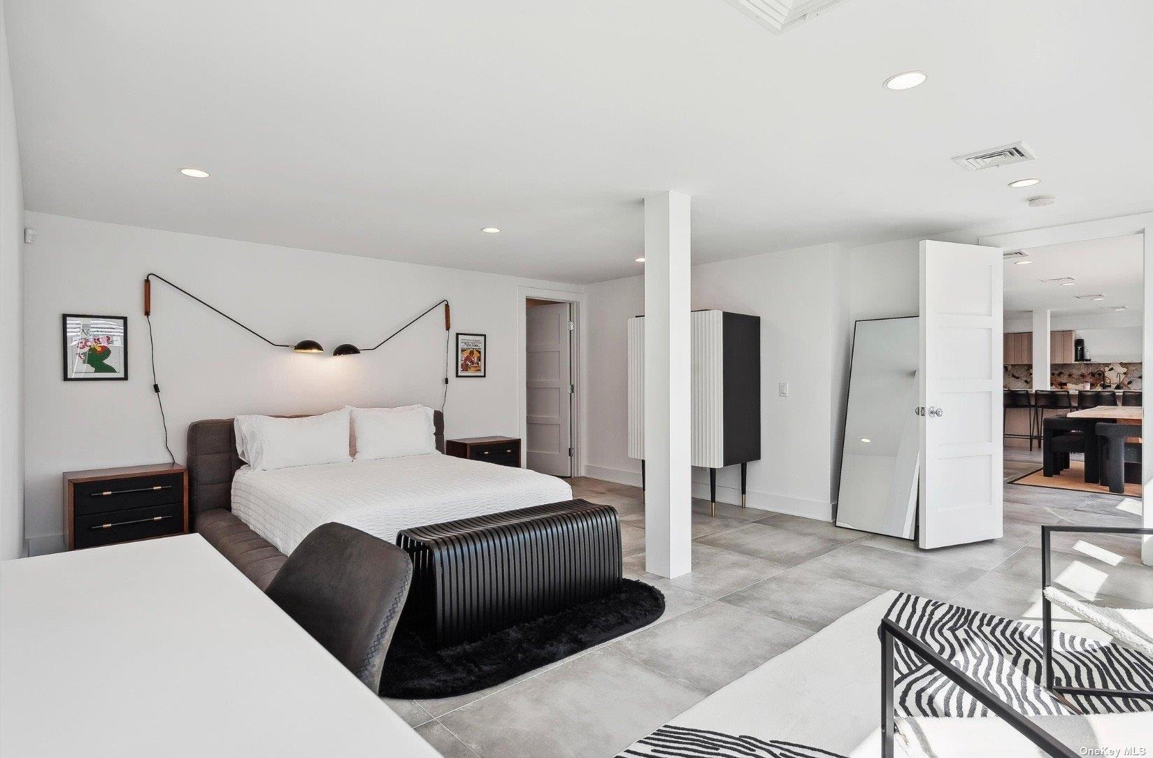 69 Three Mile Harbor Drive, East Hampton, NY 11937