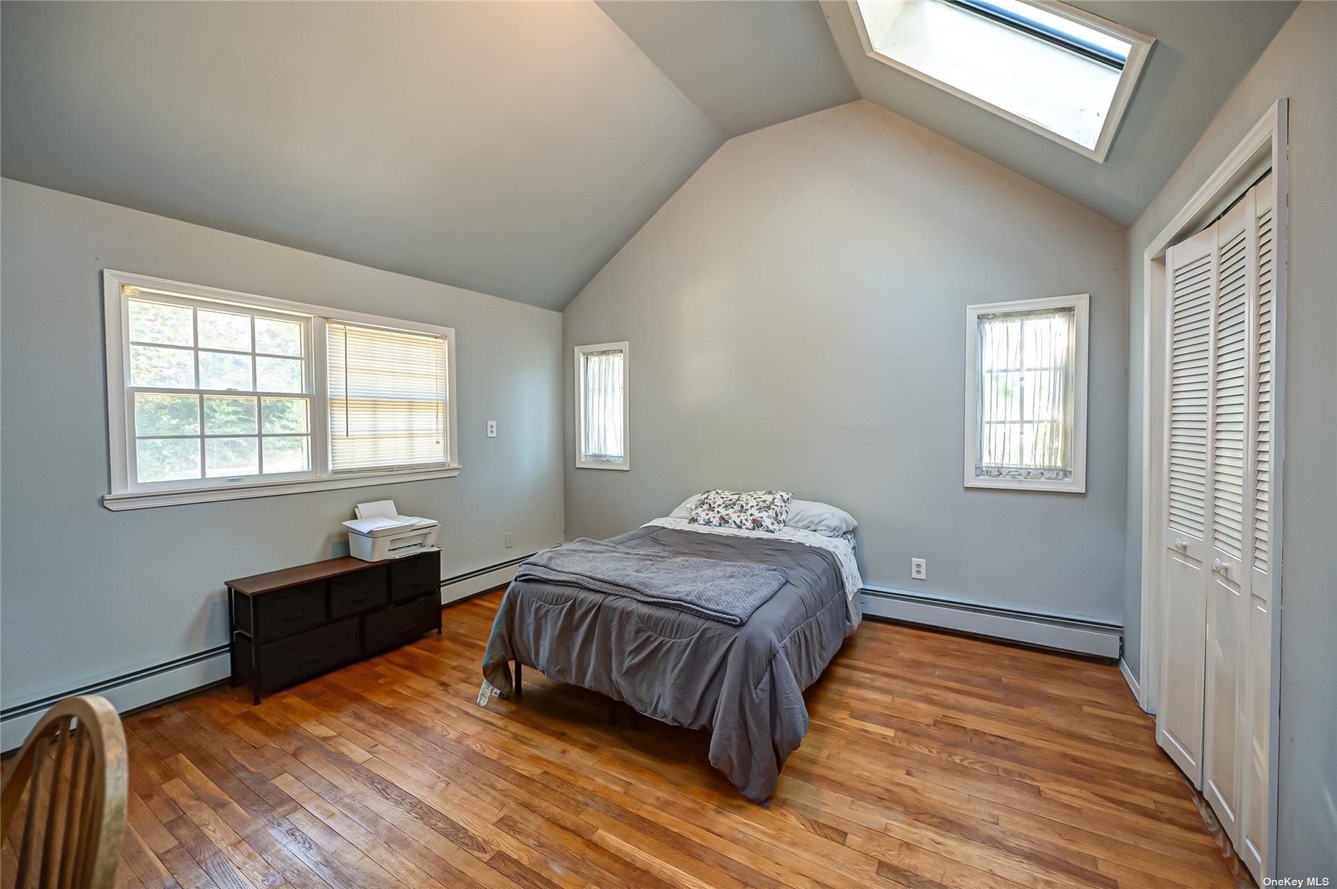 43 Hollins Lane, East Islip, NY 11730