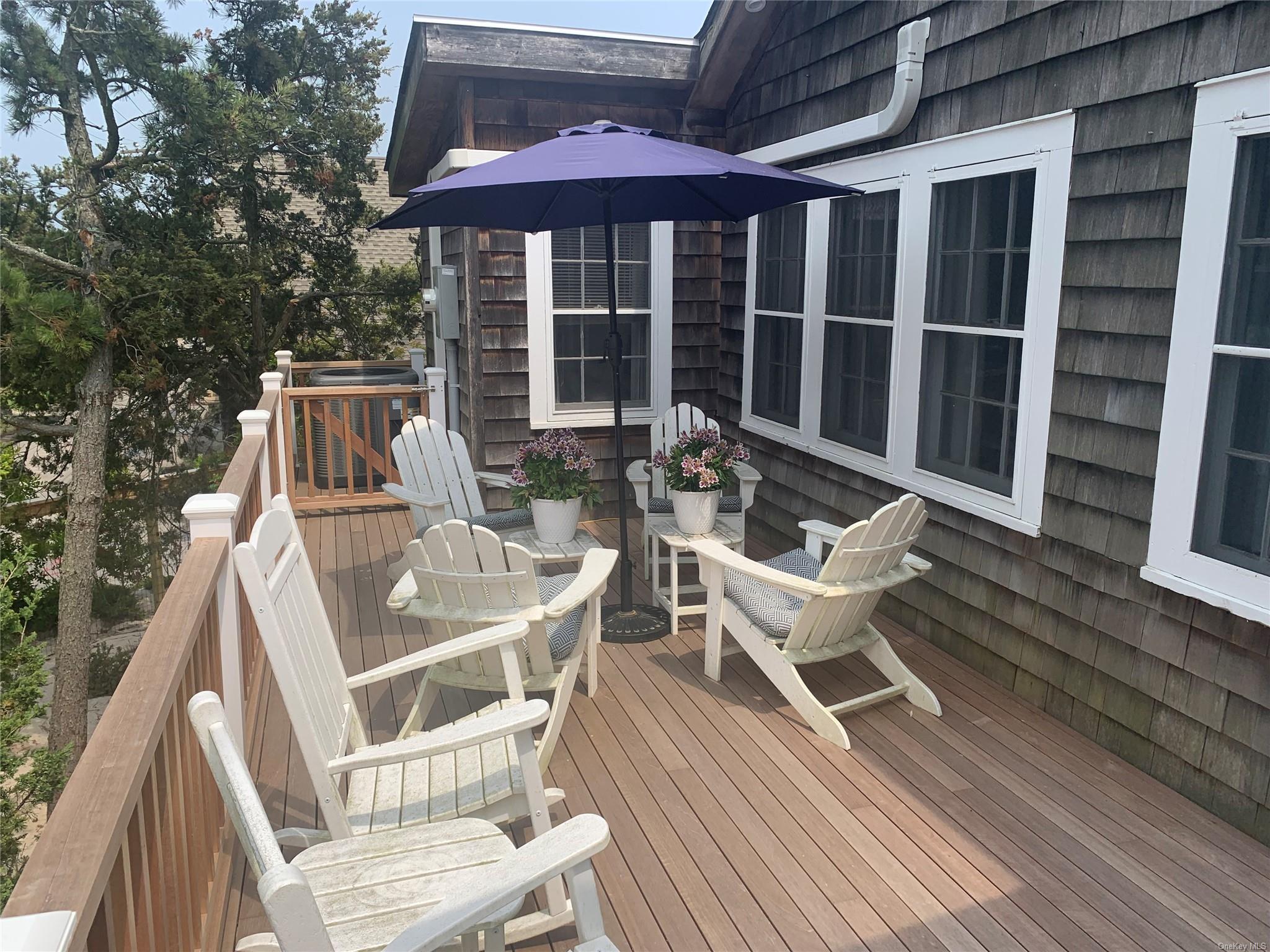 507 Bayberry Walk, Ocean Beach, NY 11770