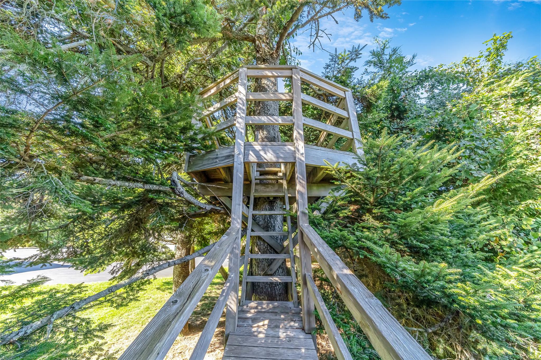 300 A Maple Street, Islip, NY 11751