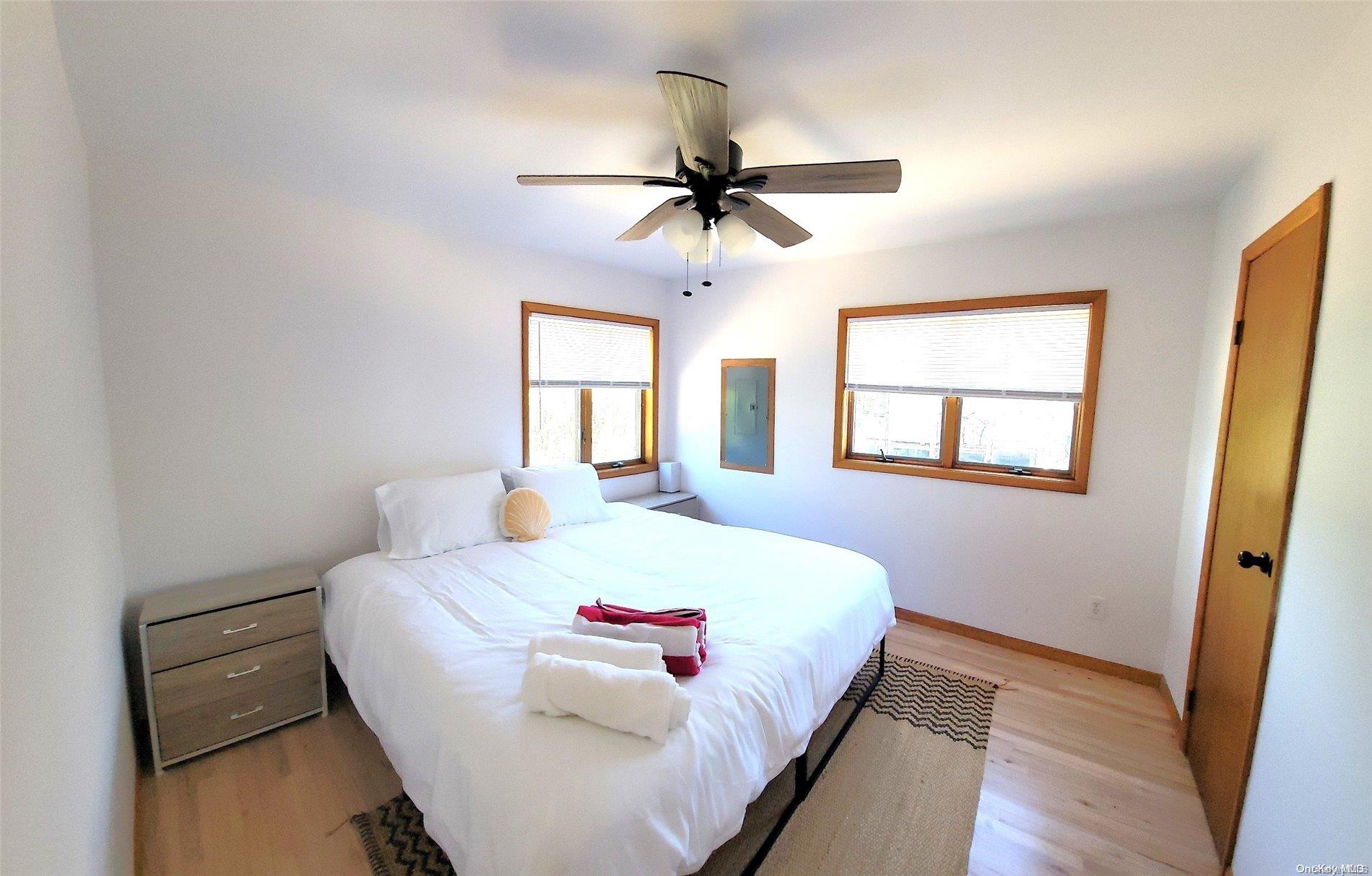 25 5th, Fair Harbor, NY 11706