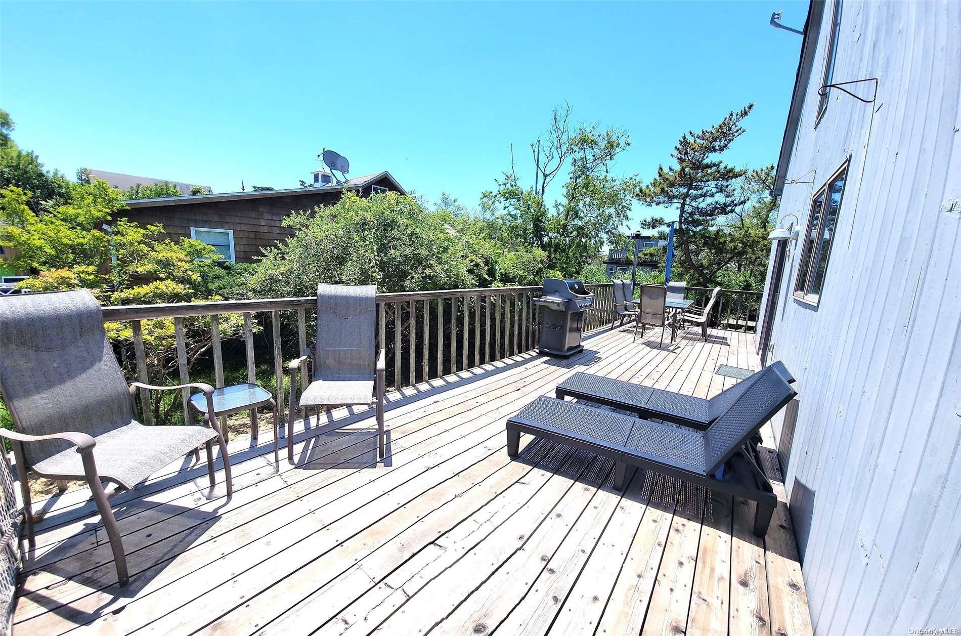 25 5th, Fair Harbor, NY 11706