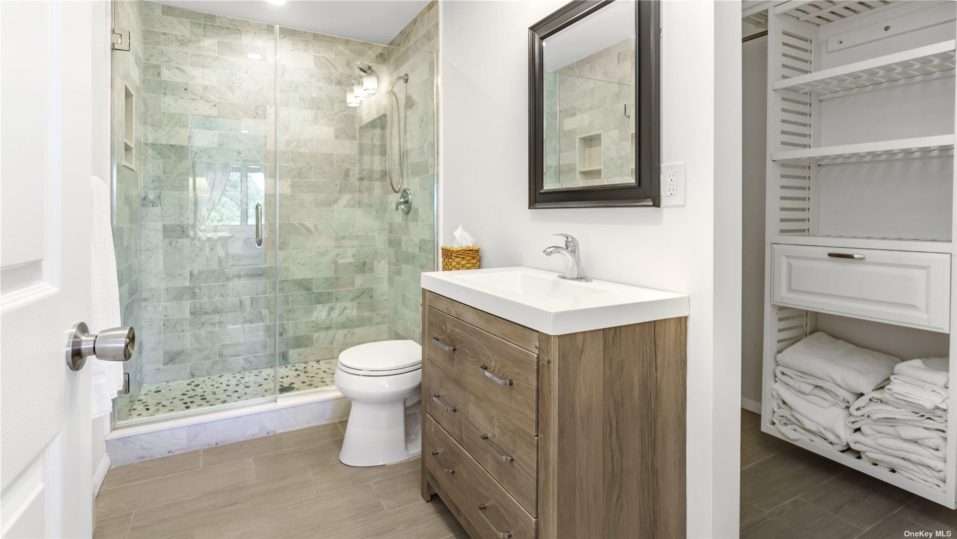 19 Rogers Lane, Remsenburg, NY 11960