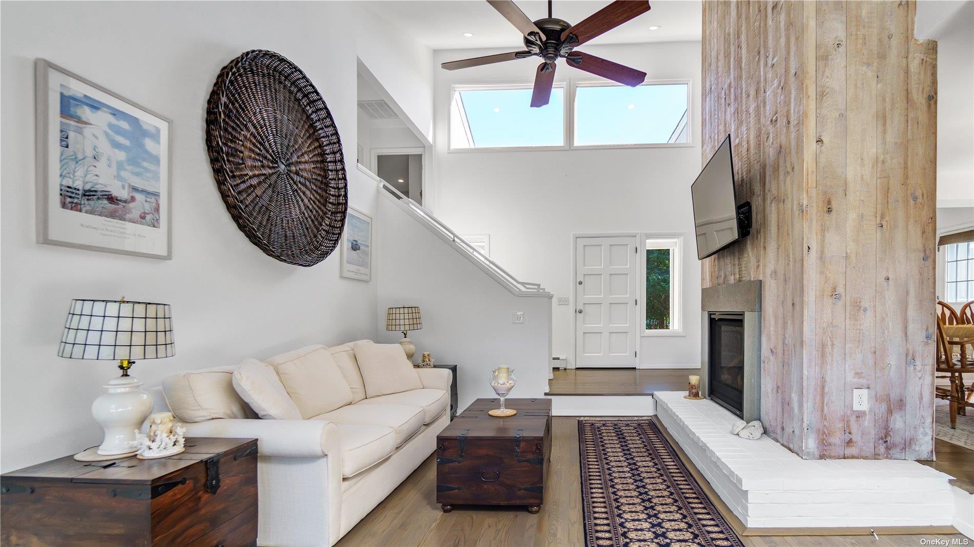 19 Rogers Lane, Remsenburg, NY 11960