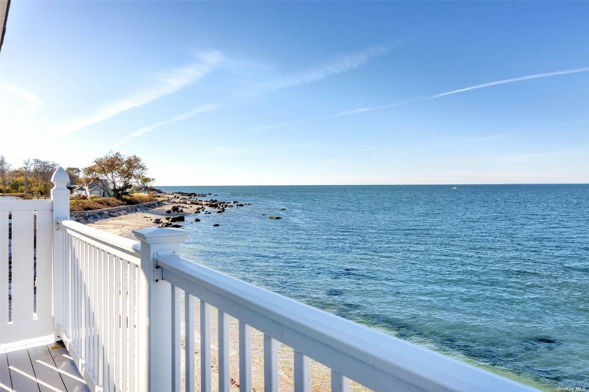 58425 Route 48, Greenport, NY 11944