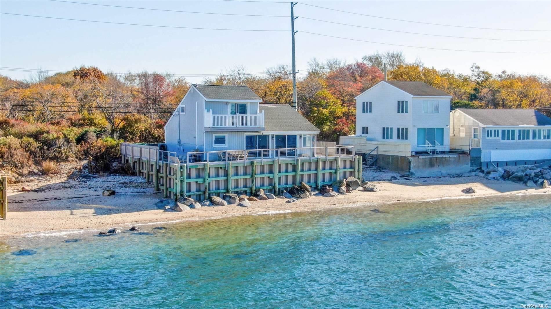 58425 Route 48, Greenport, NY 11944