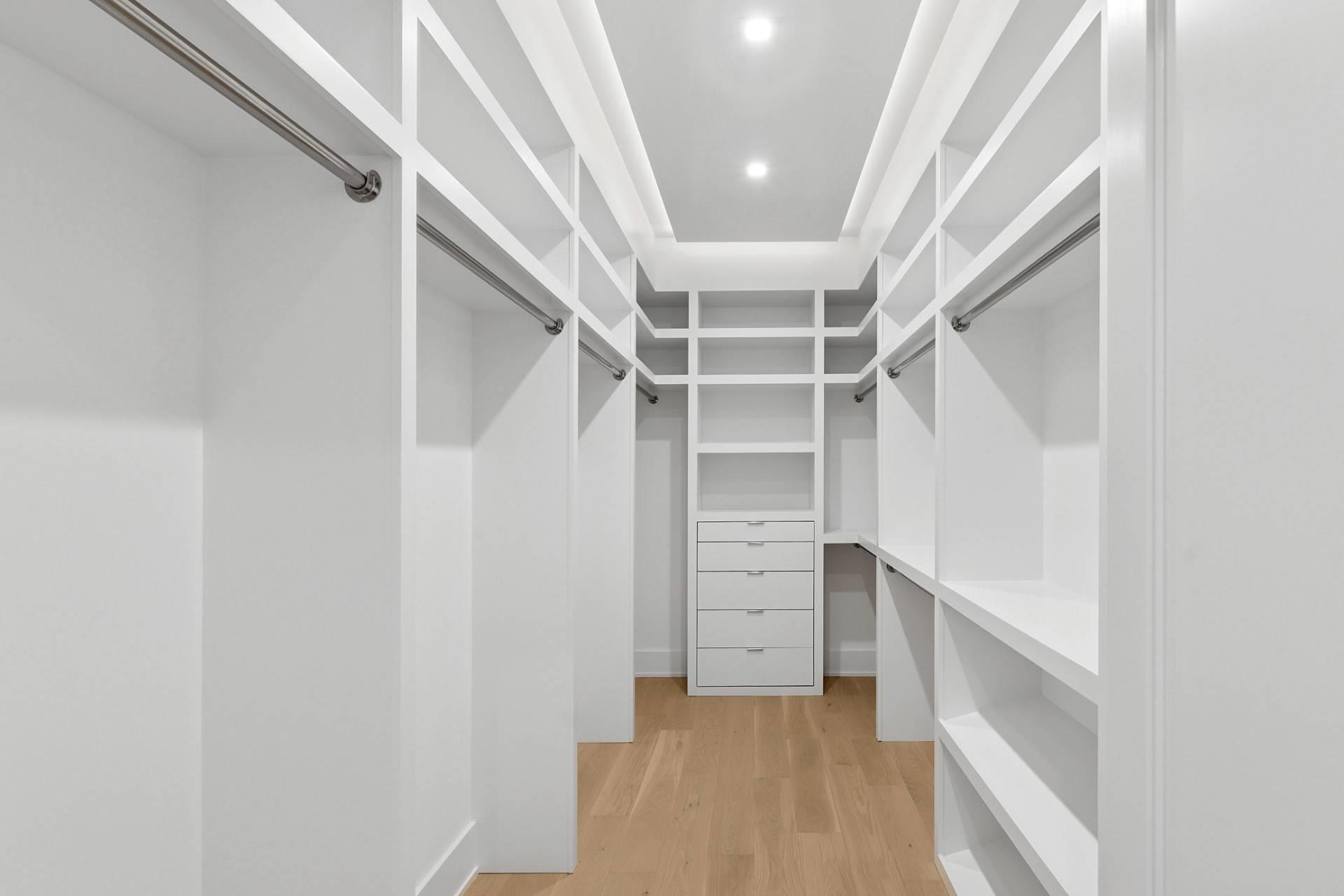 7 Lee Lane, Wainscott, NY 11975