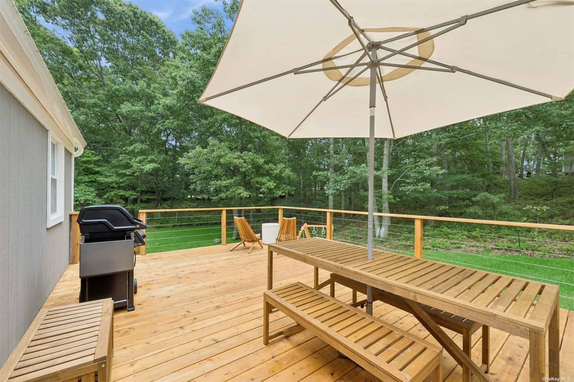 136 Washington Heights Avenue, Hampton Bays, NY 11946