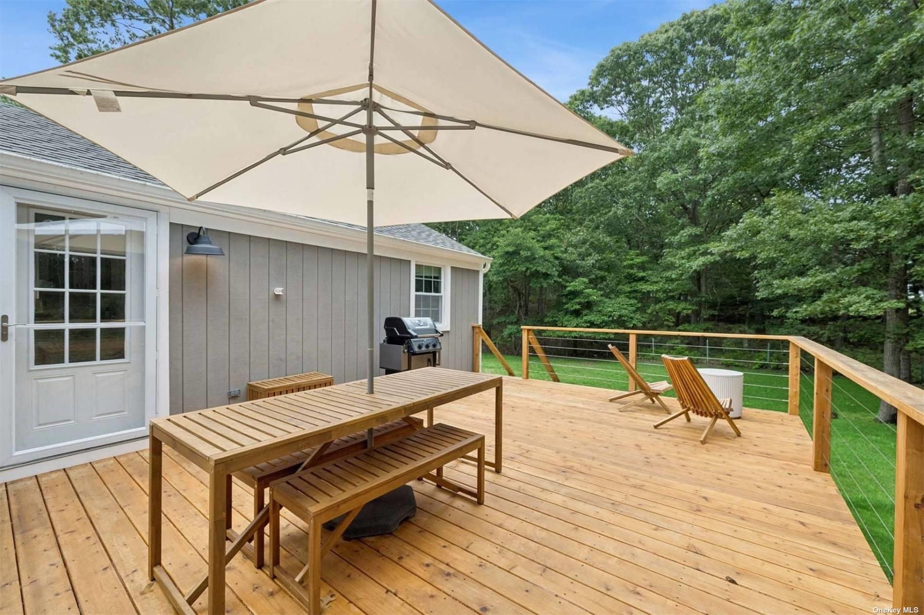 136 Washington Heights Avenue, Hampton Bays, NY 11946