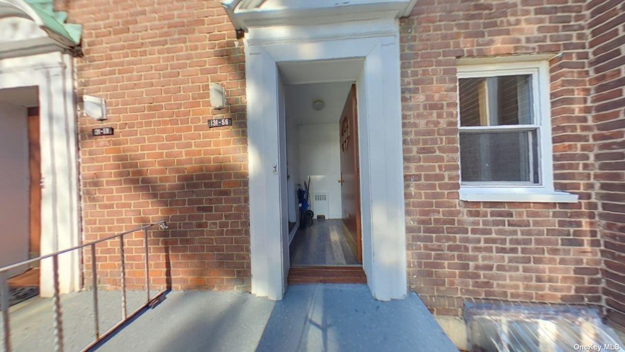 131-56 234 Street # lower, Rosedale, NY 11422