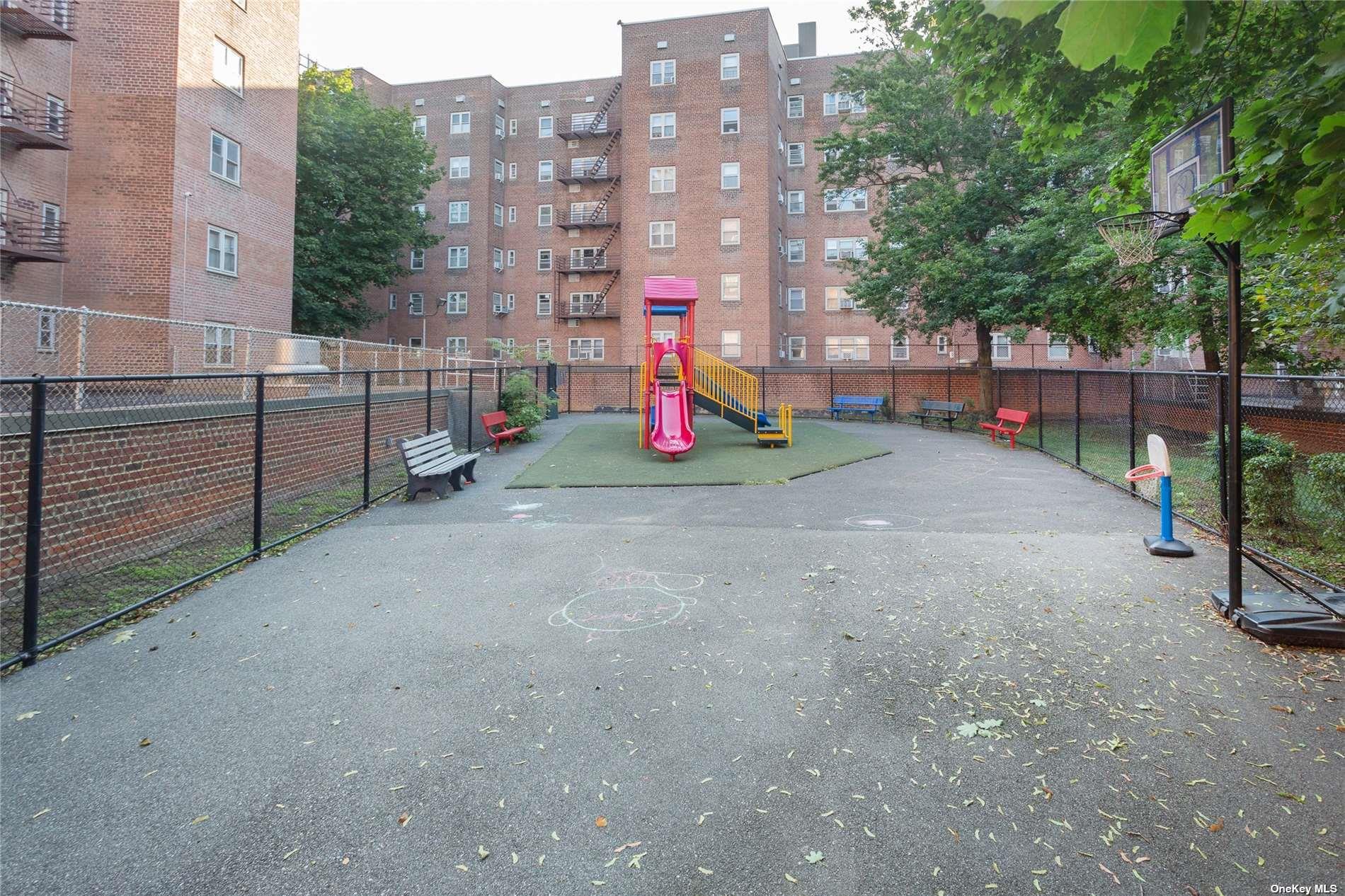 144-60 Gravett Road # 1C, Flushing, NY 11367