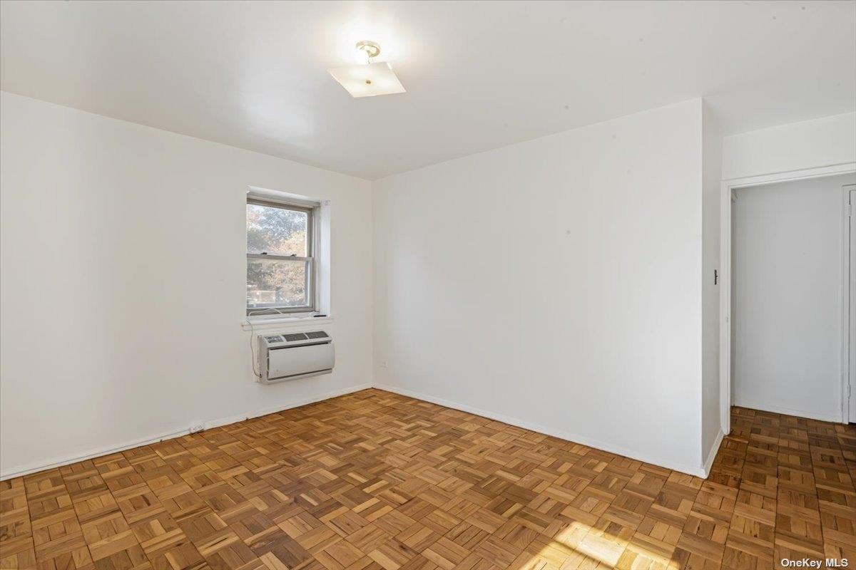 144-60 Gravett Road # 1C, Flushing, NY 11367