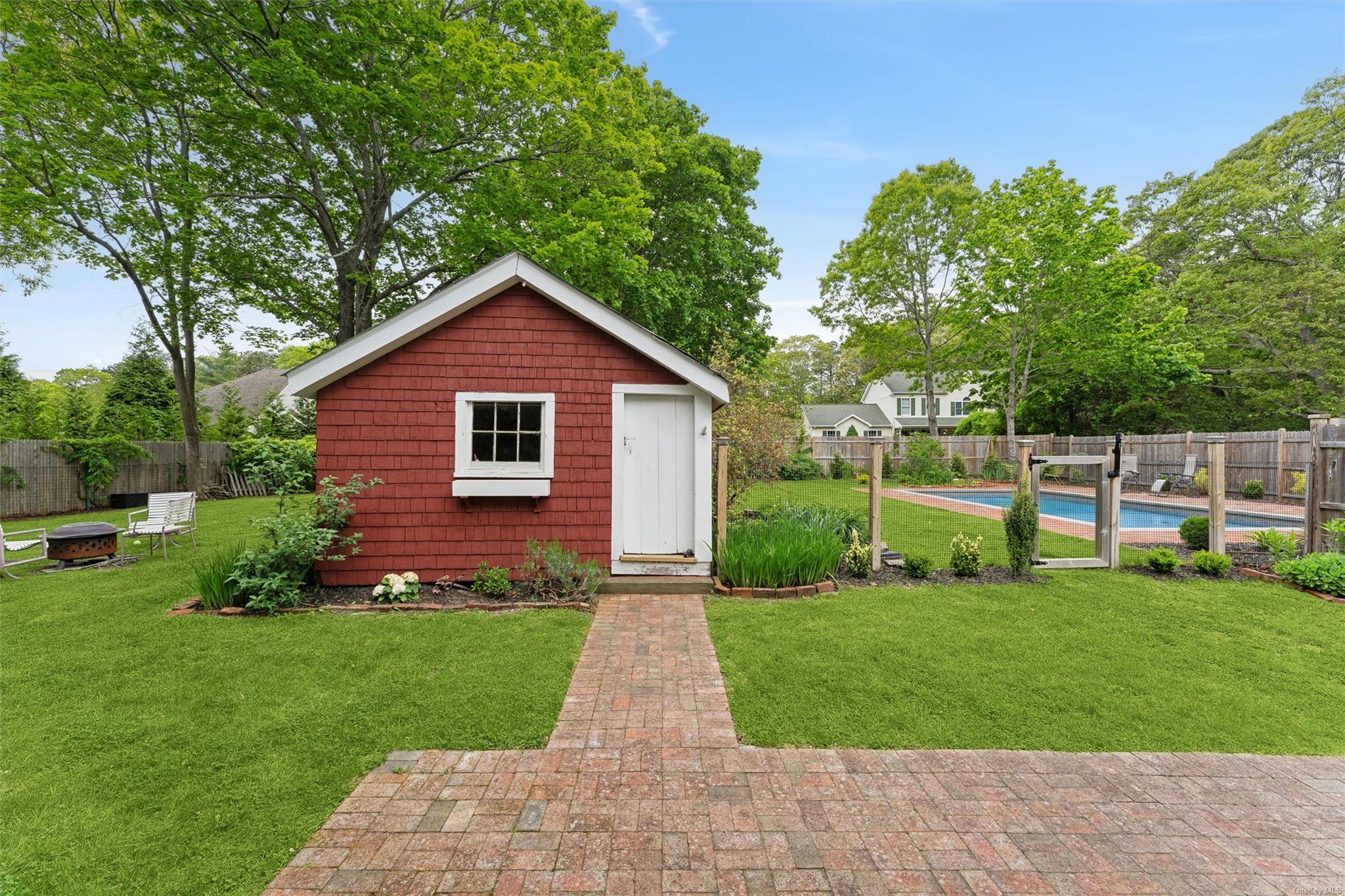 21 Summit Boulevard, Westhampton, NY 11977