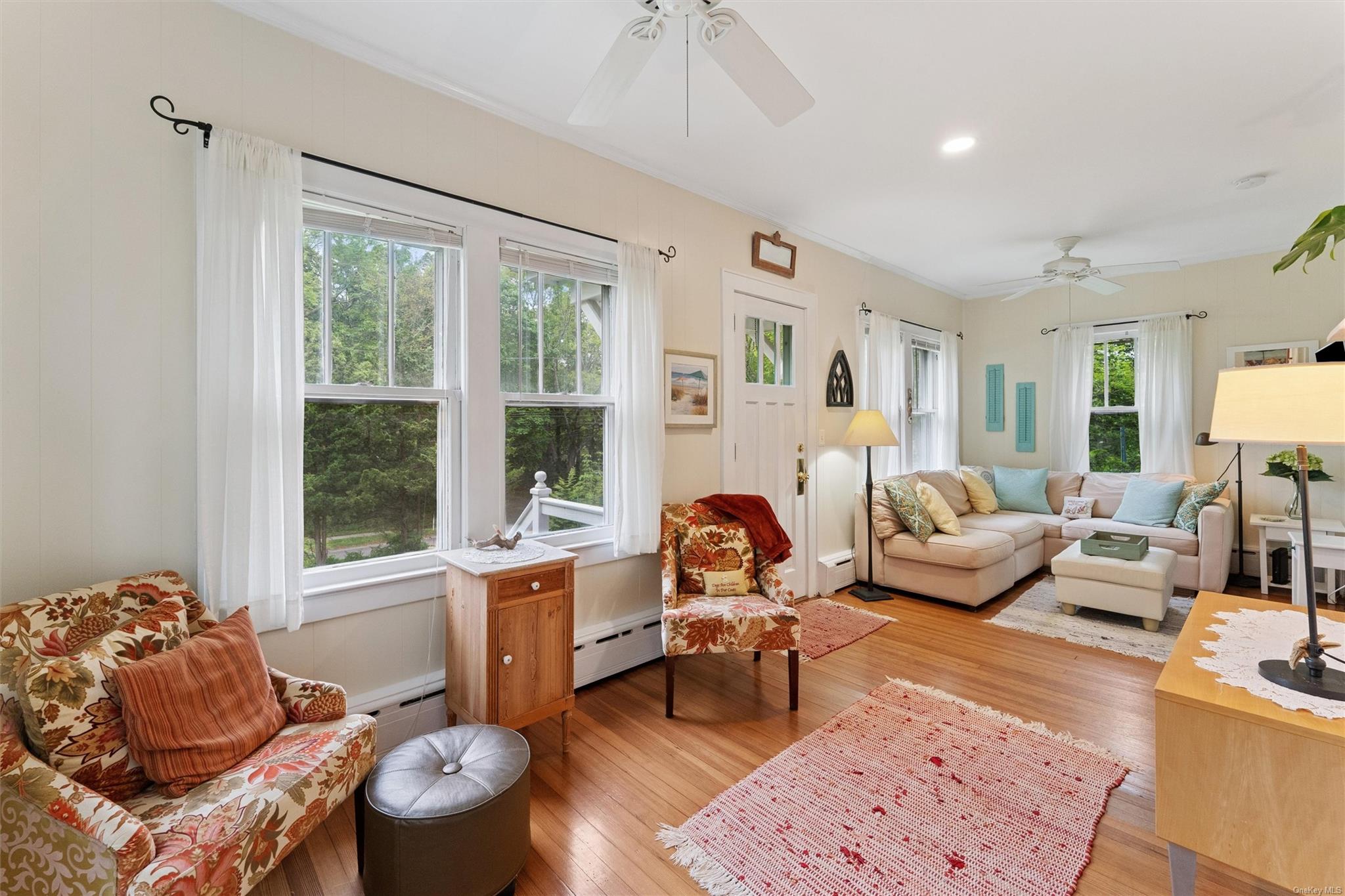 21 Summit Boulevard, Westhampton, NY 11977