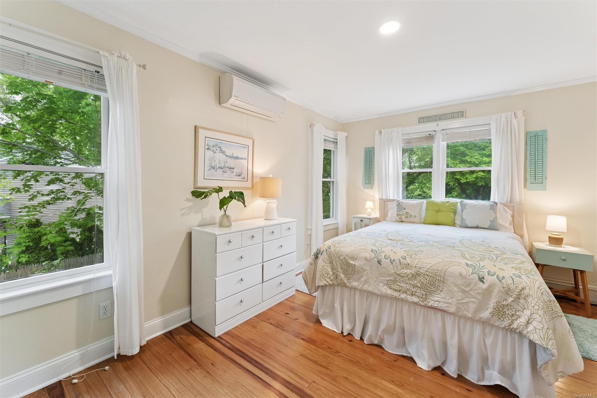 21 Summit Boulevard, Westhampton, NY 11977