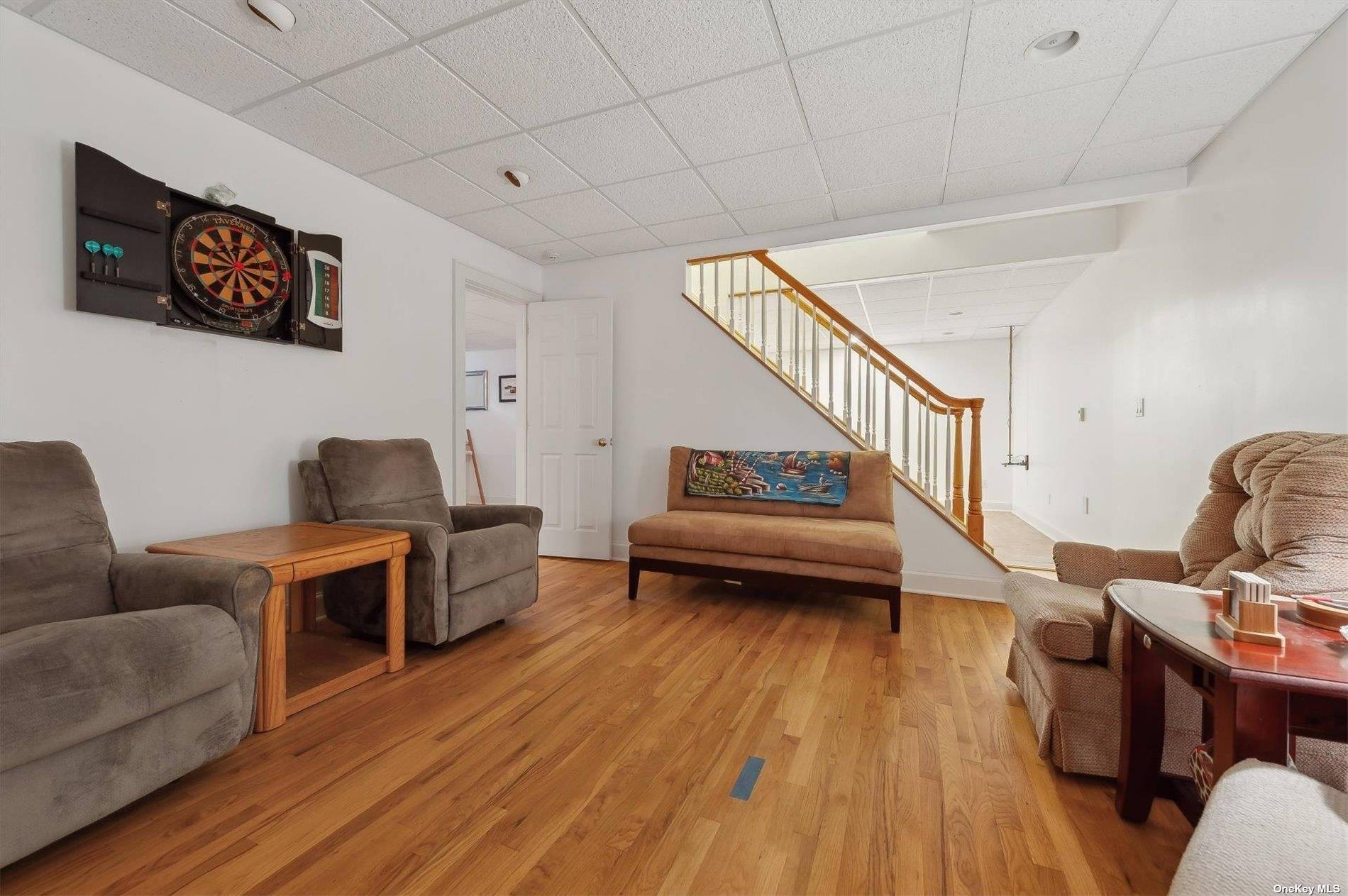 67 Straight Path, Southampton, NY 11968